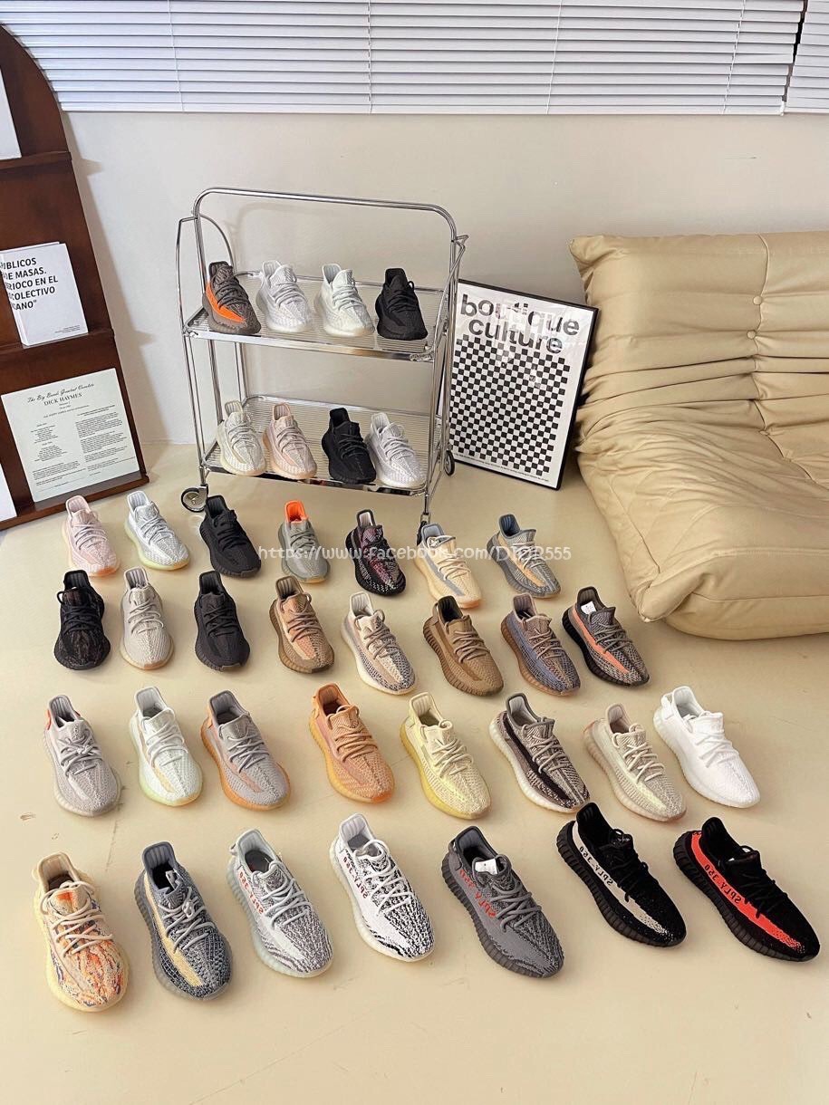 Adidas yeezy 350運動鞋