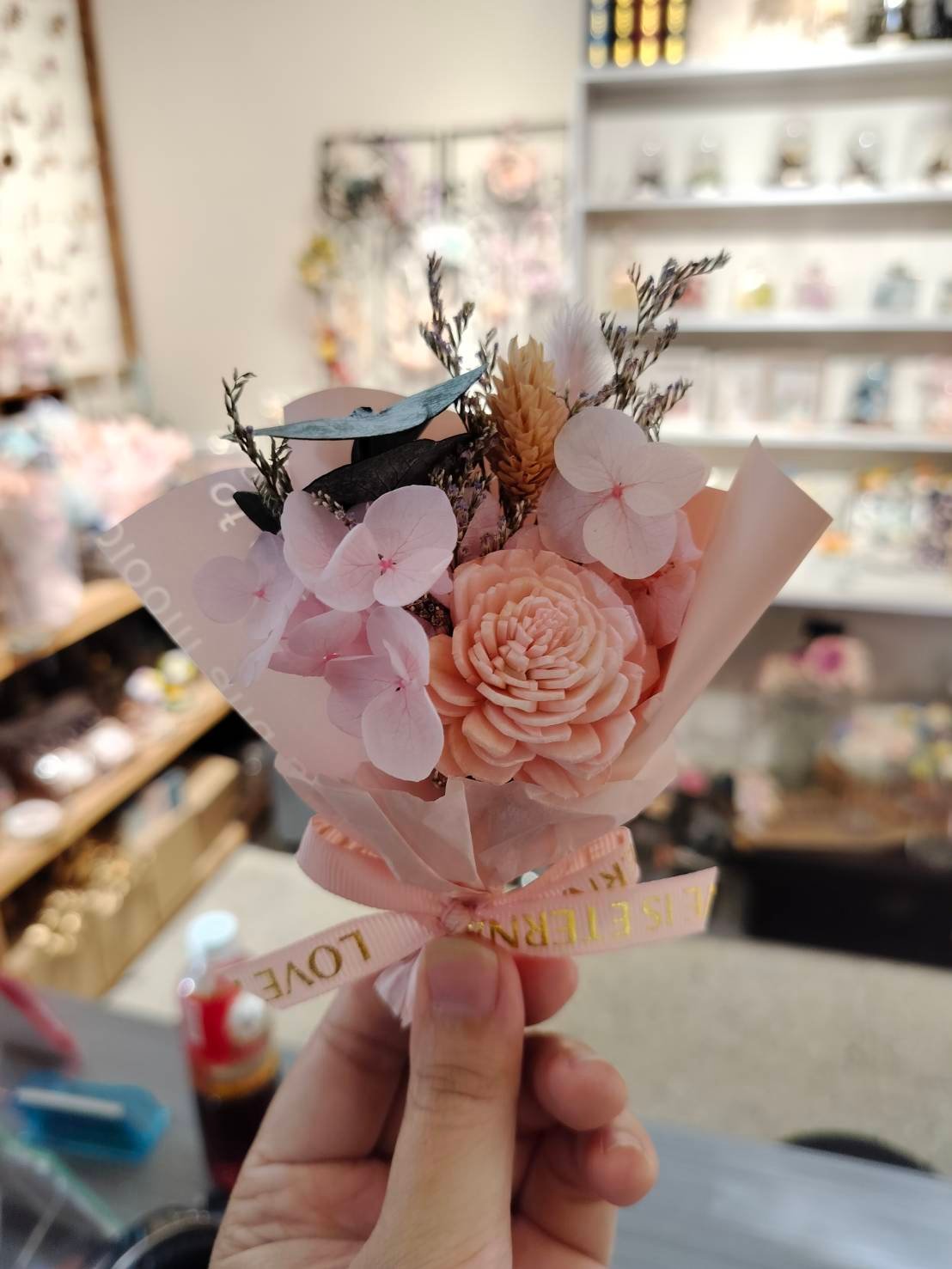 乾燥花束上架囉！