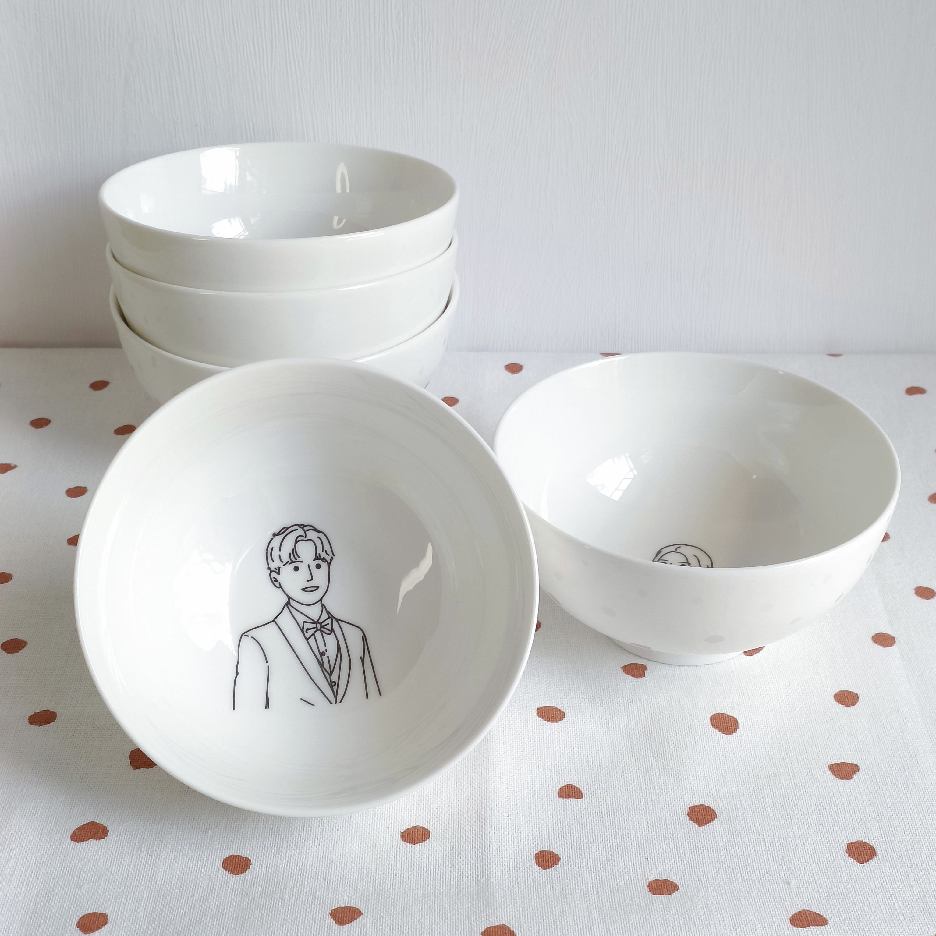 【客製化似顏繪】豆豆眼頭像_金鐘碗