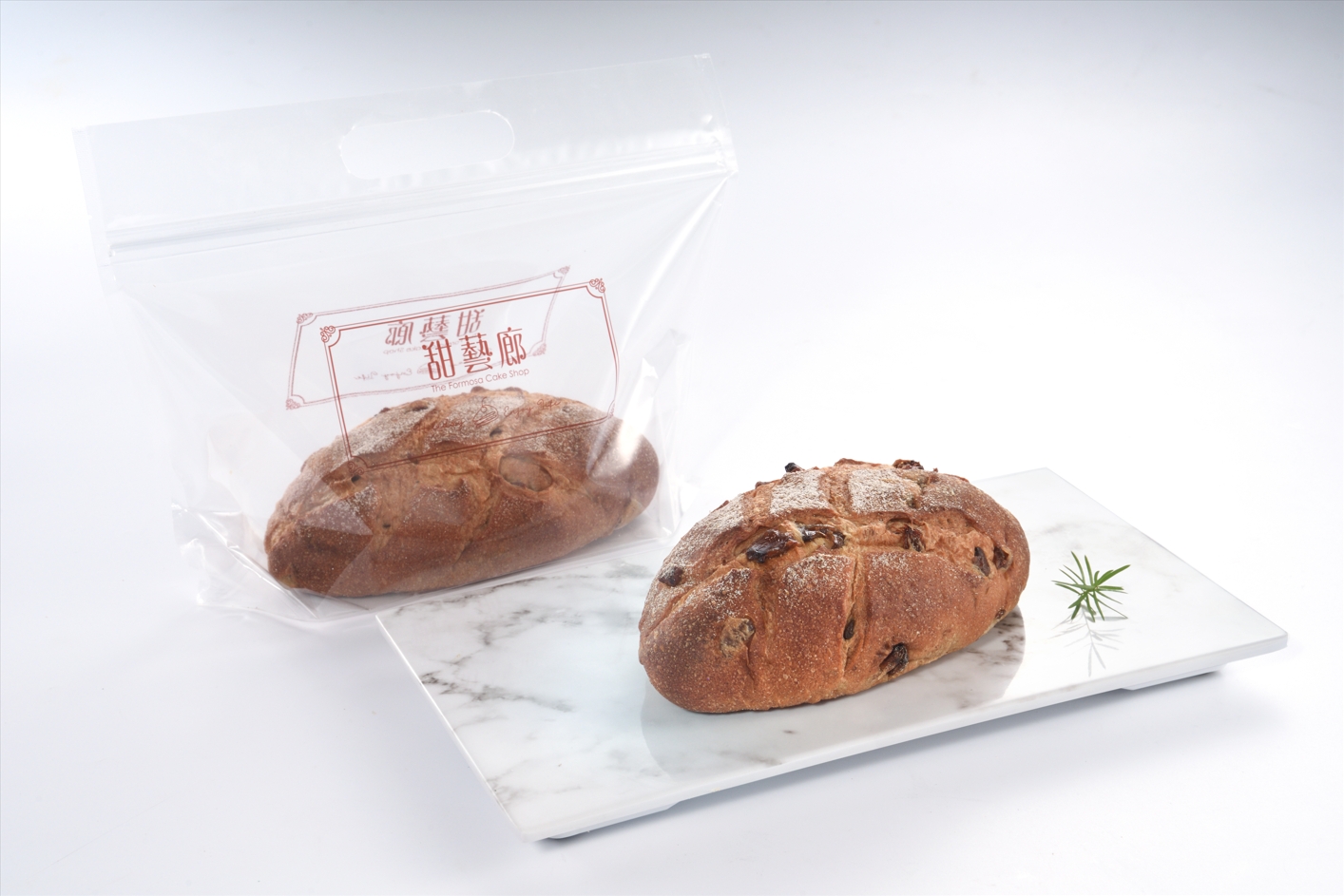 牛奶黑糖桂圓麵包