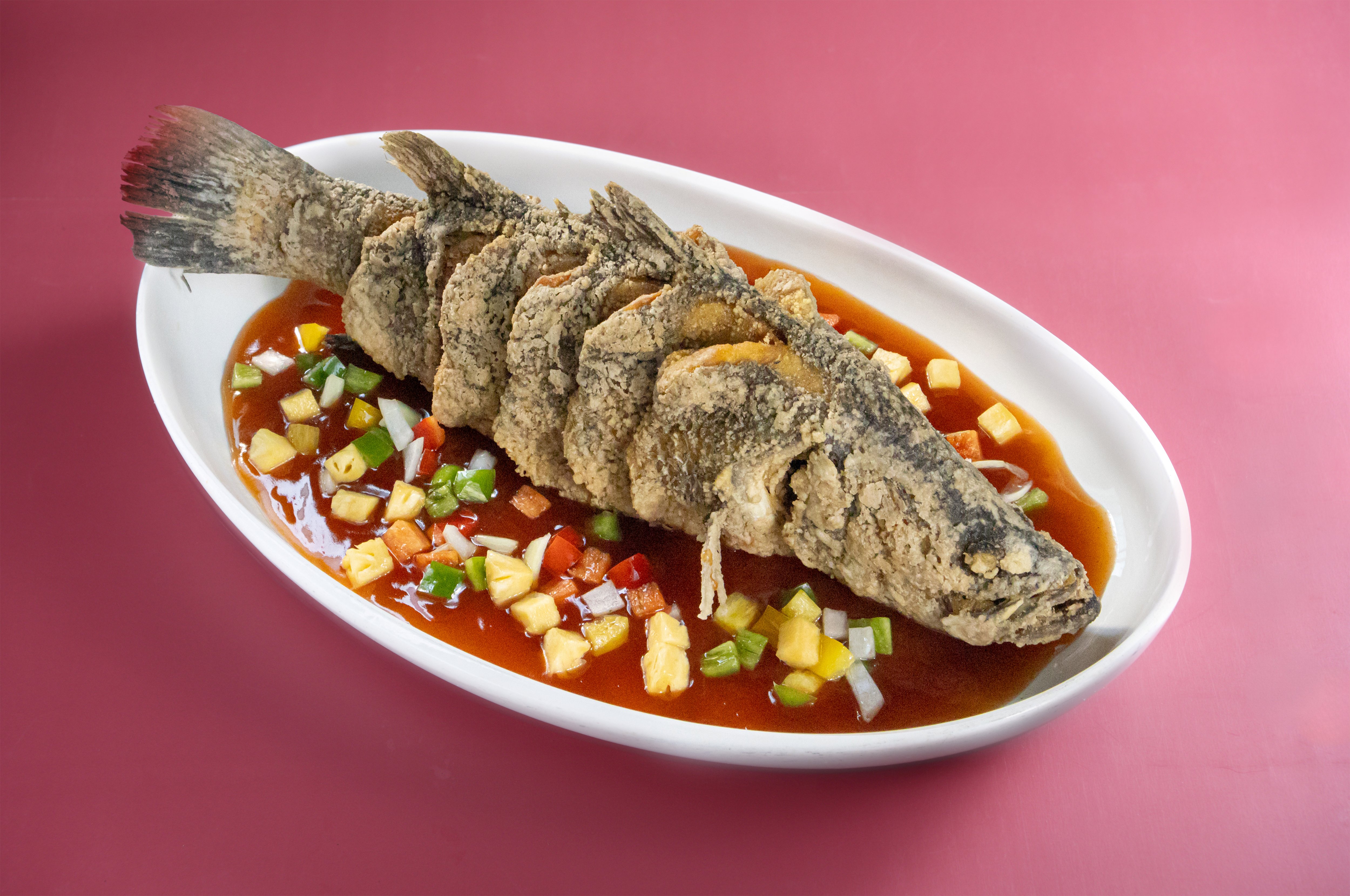 鳳梨糖醋海鱸魚