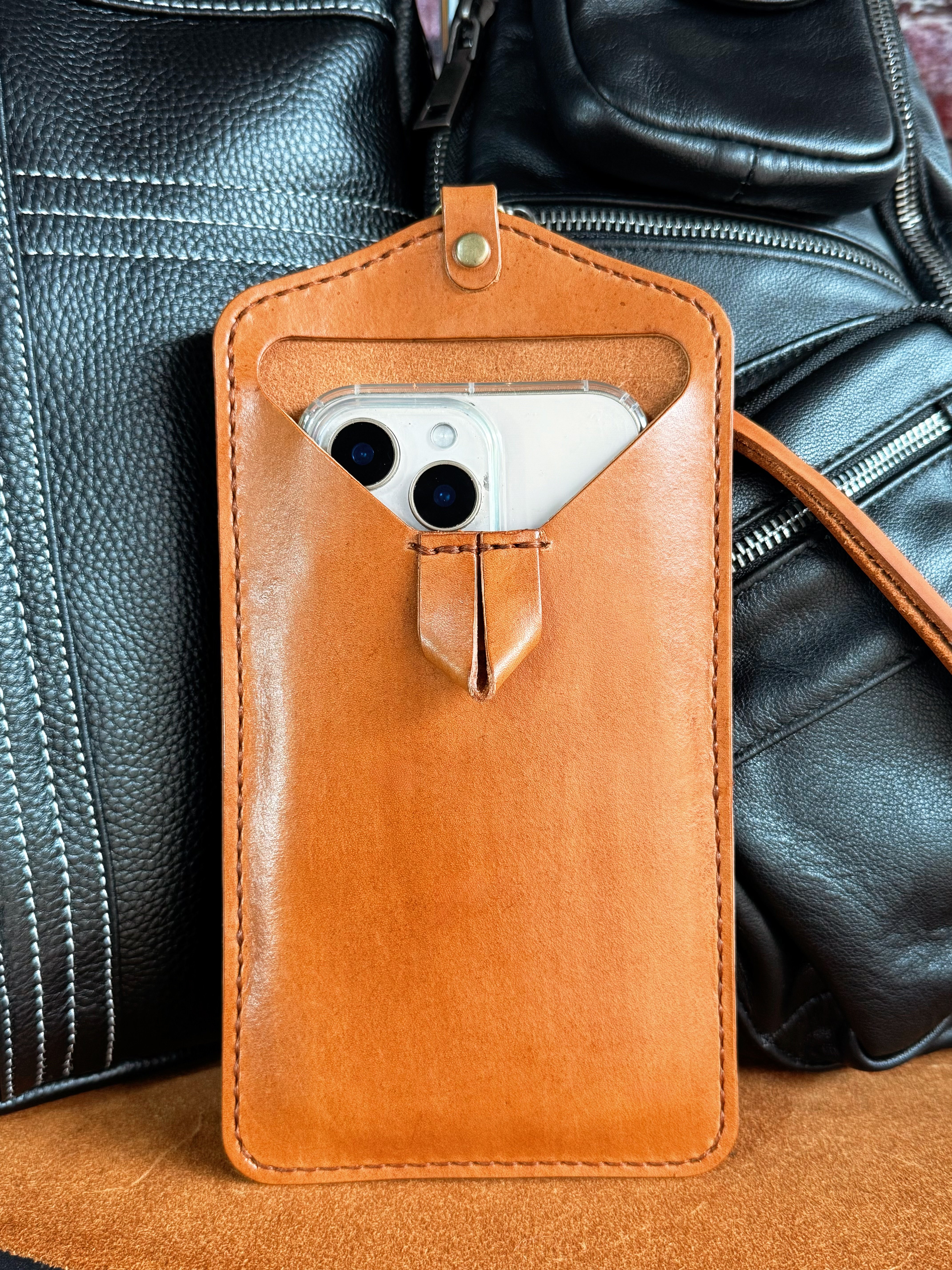 時尚手機皮套-附牛皮頸掛背帶