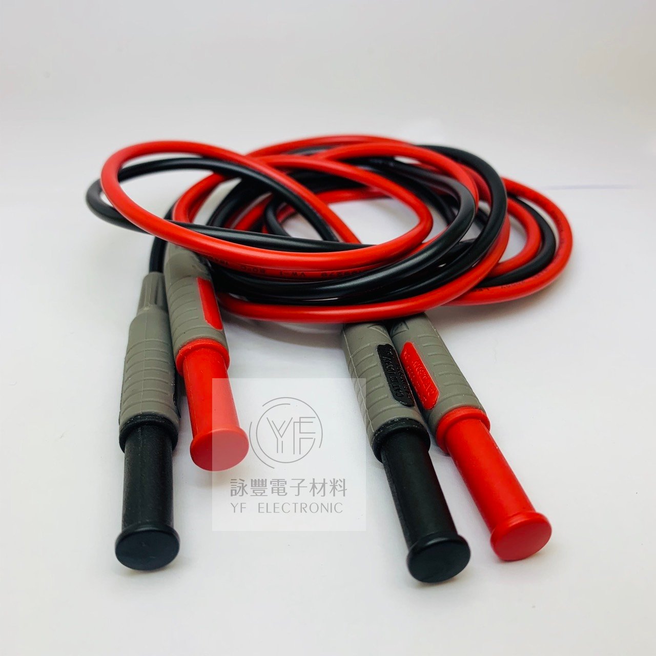 雙邊香蕉插頭  1000V/10A