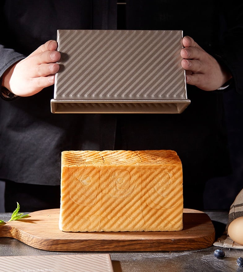 學廚Chefmade－香檳金波紋滑蓋不沾吐司模（450g）