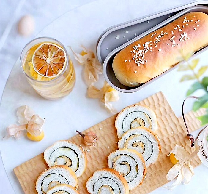 學廚Chefmade－香檳金不沾熱狗堡模（7吋）