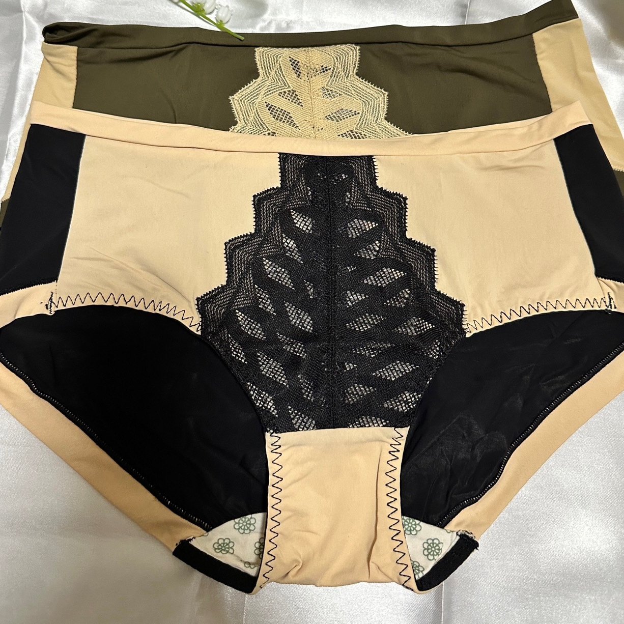 【配褲】巧克小姐調整型內衣-2色