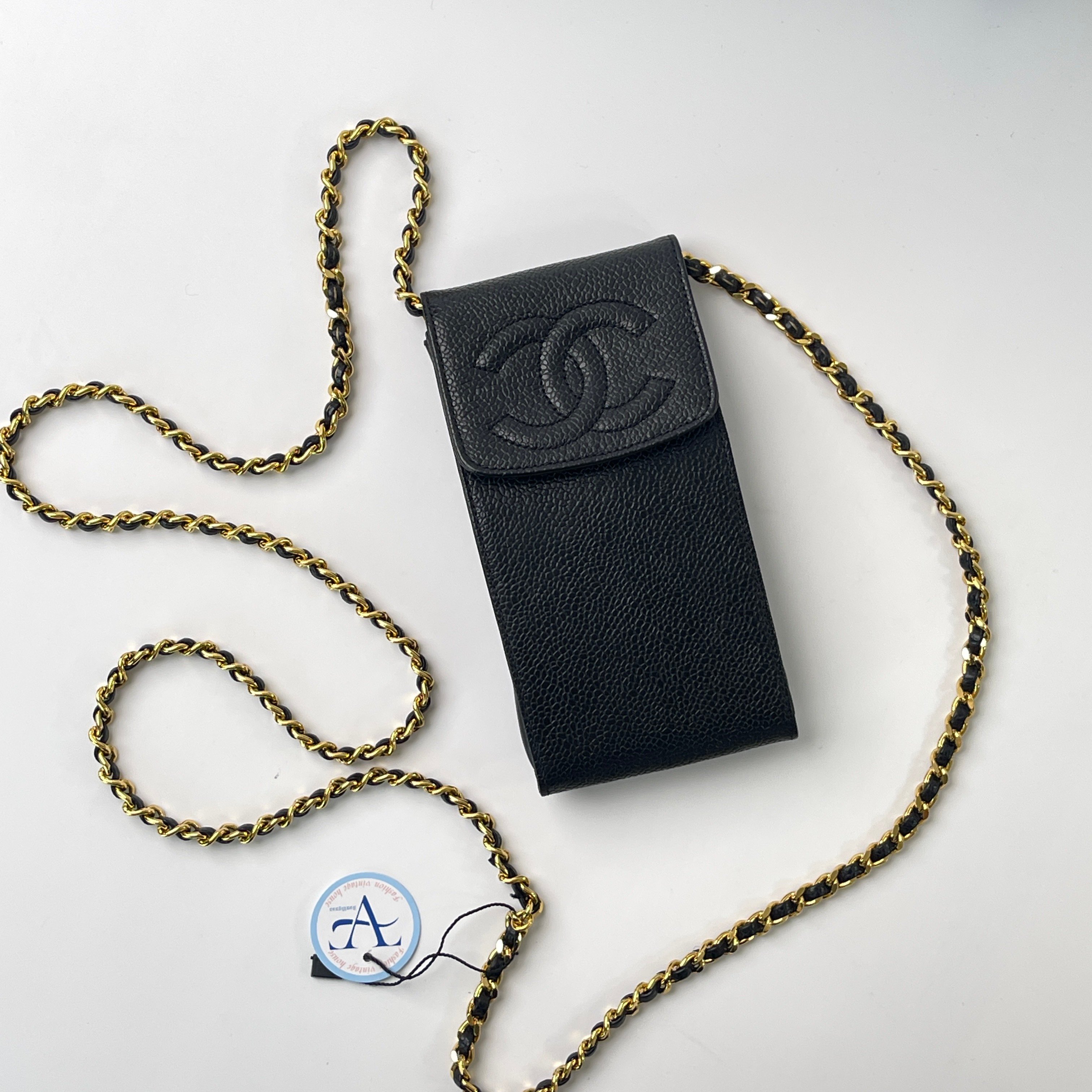 Chanel 荔皮手機包（黑）