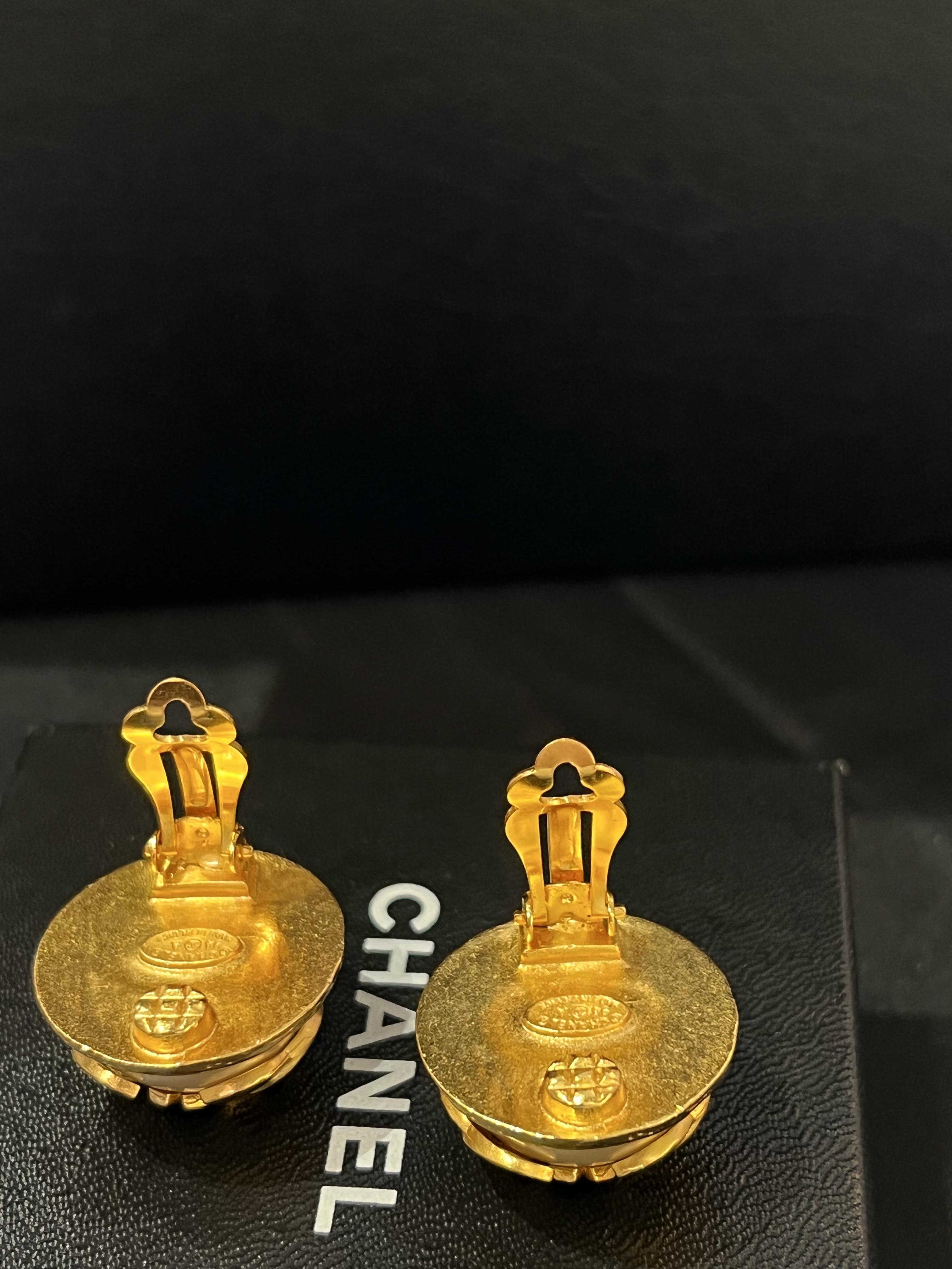 Chanel3C珍珠耳夾