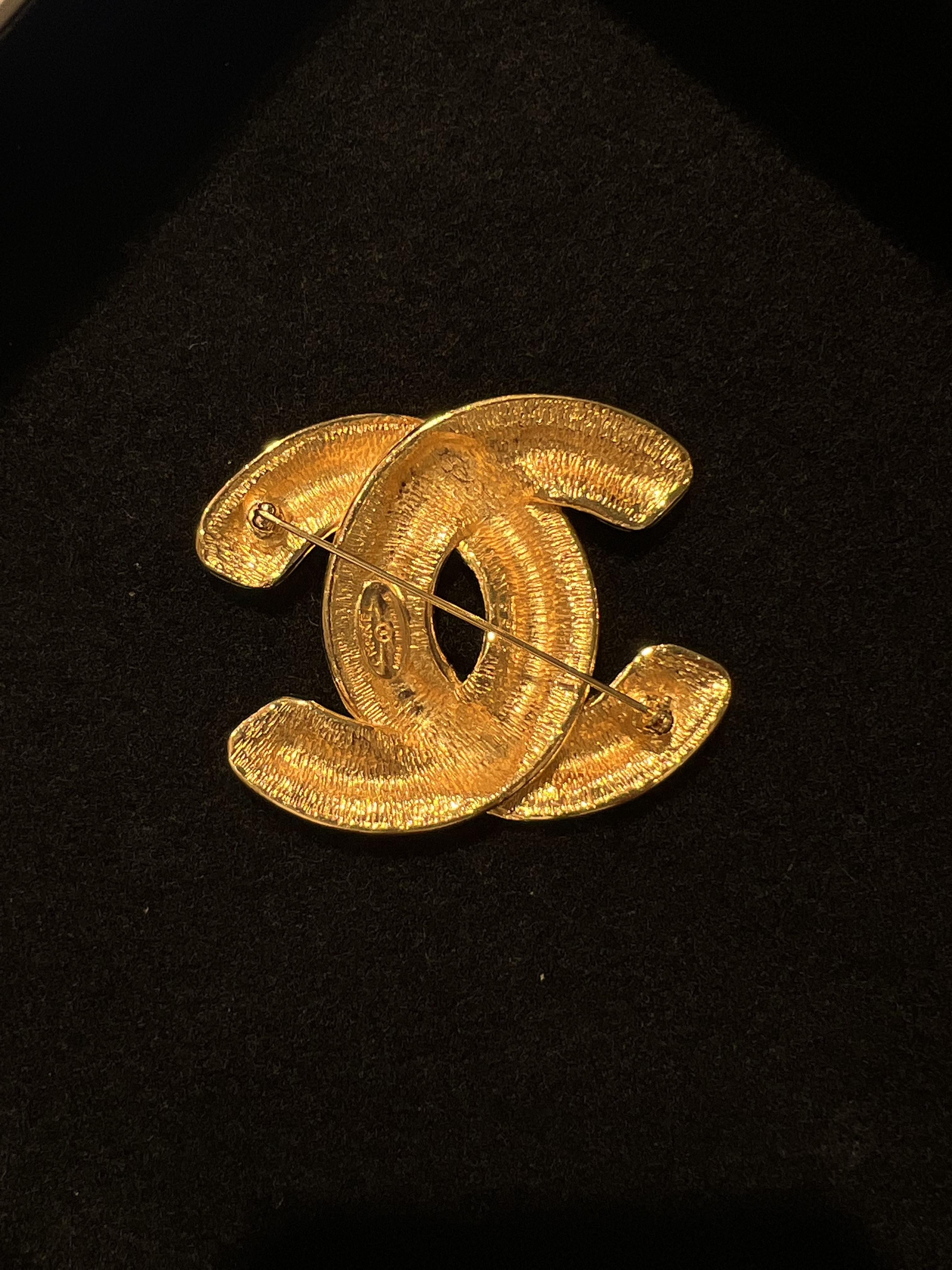 Chanel小鳥胸針(大）