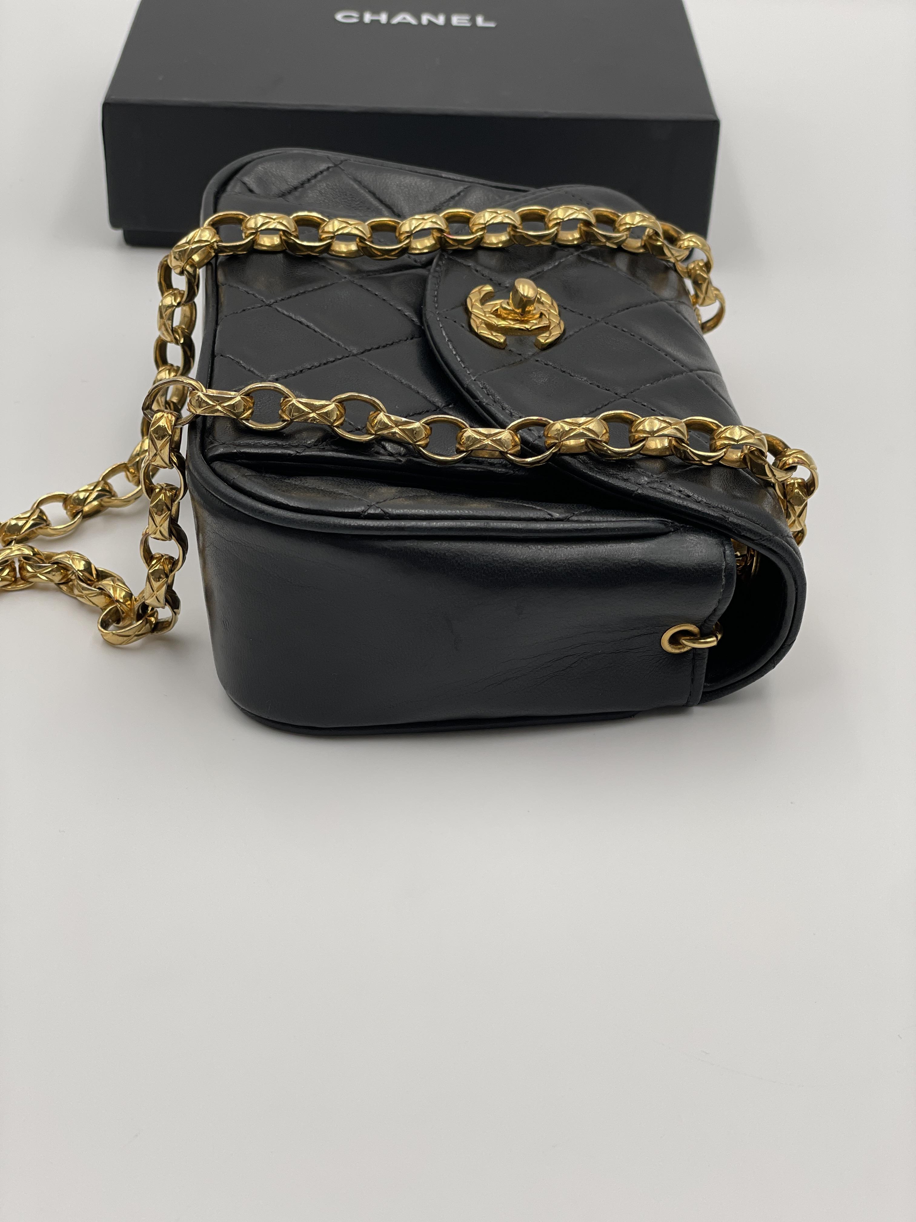 Ba1412Chanel雕花鍊元寶包