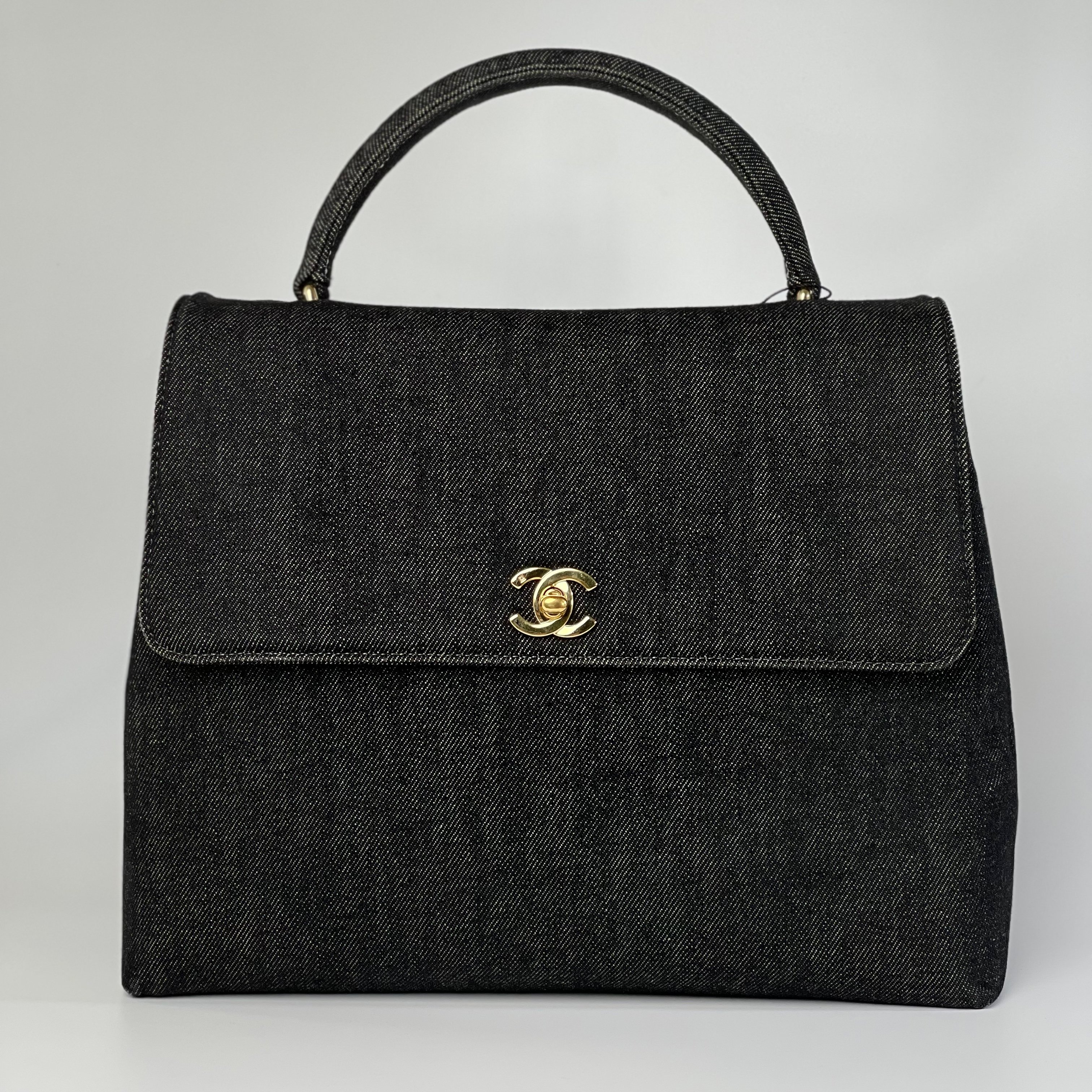 Chanel 黑色丹寧handle包