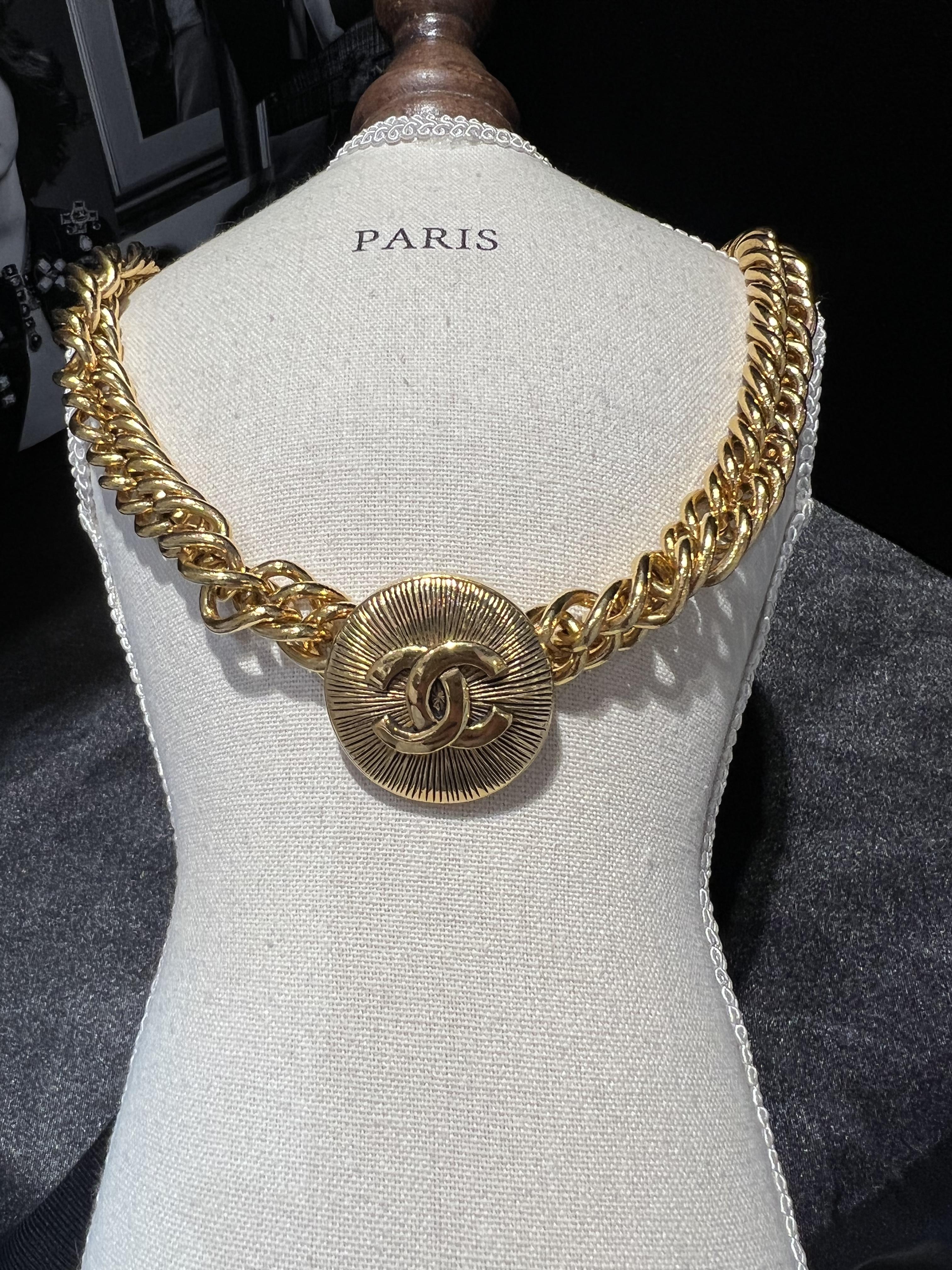 Chanel扇貝鎖骨鏈