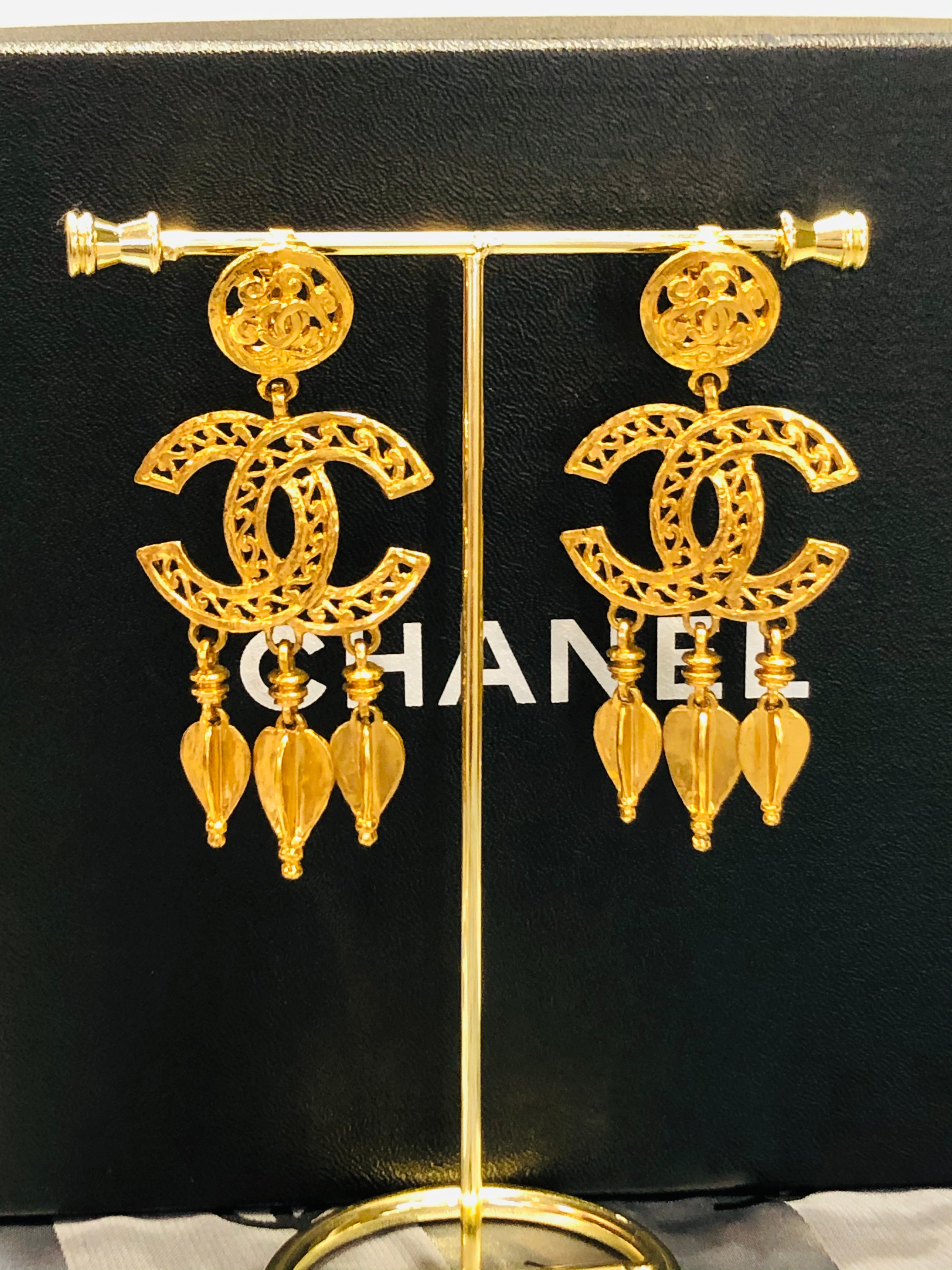 Chanel 捕夢網耳夾