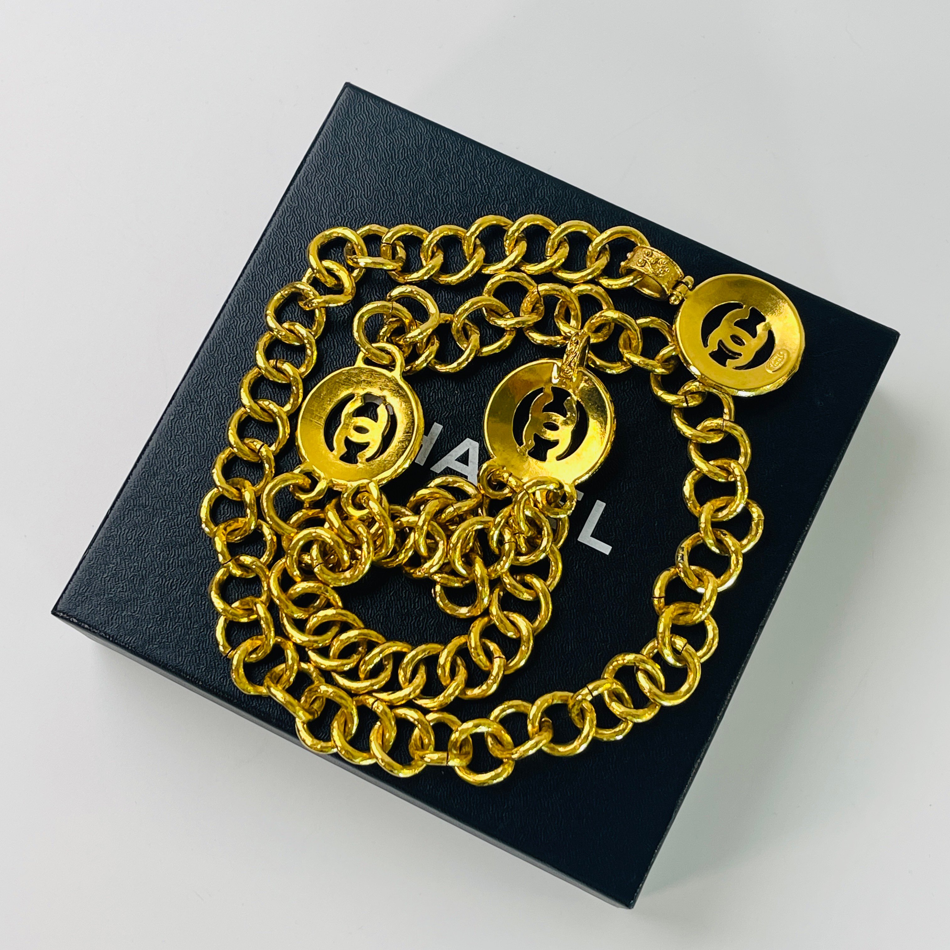 Chanel 葡萄藤腰鍊