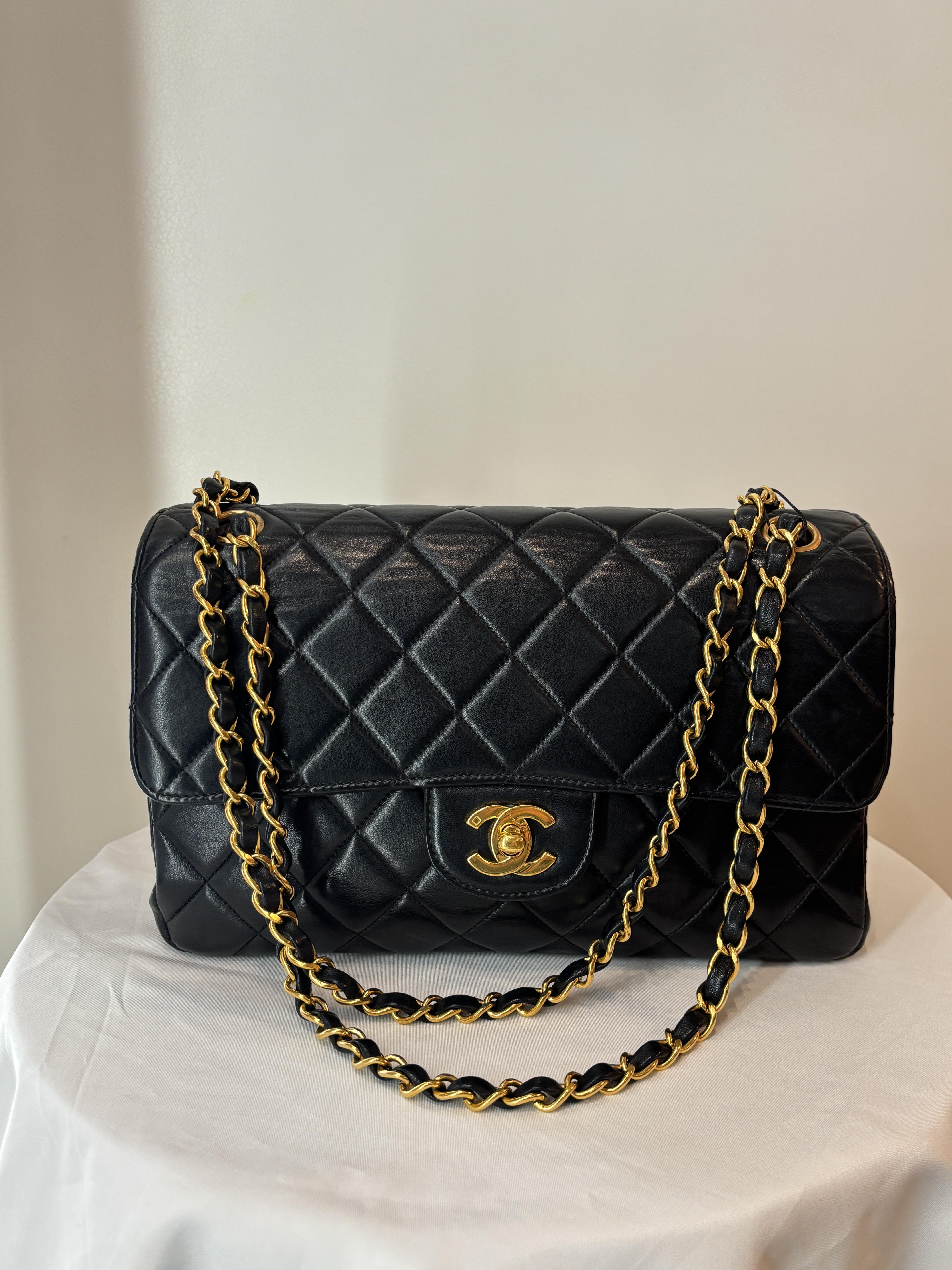 Ba1377 Chanel雙面人