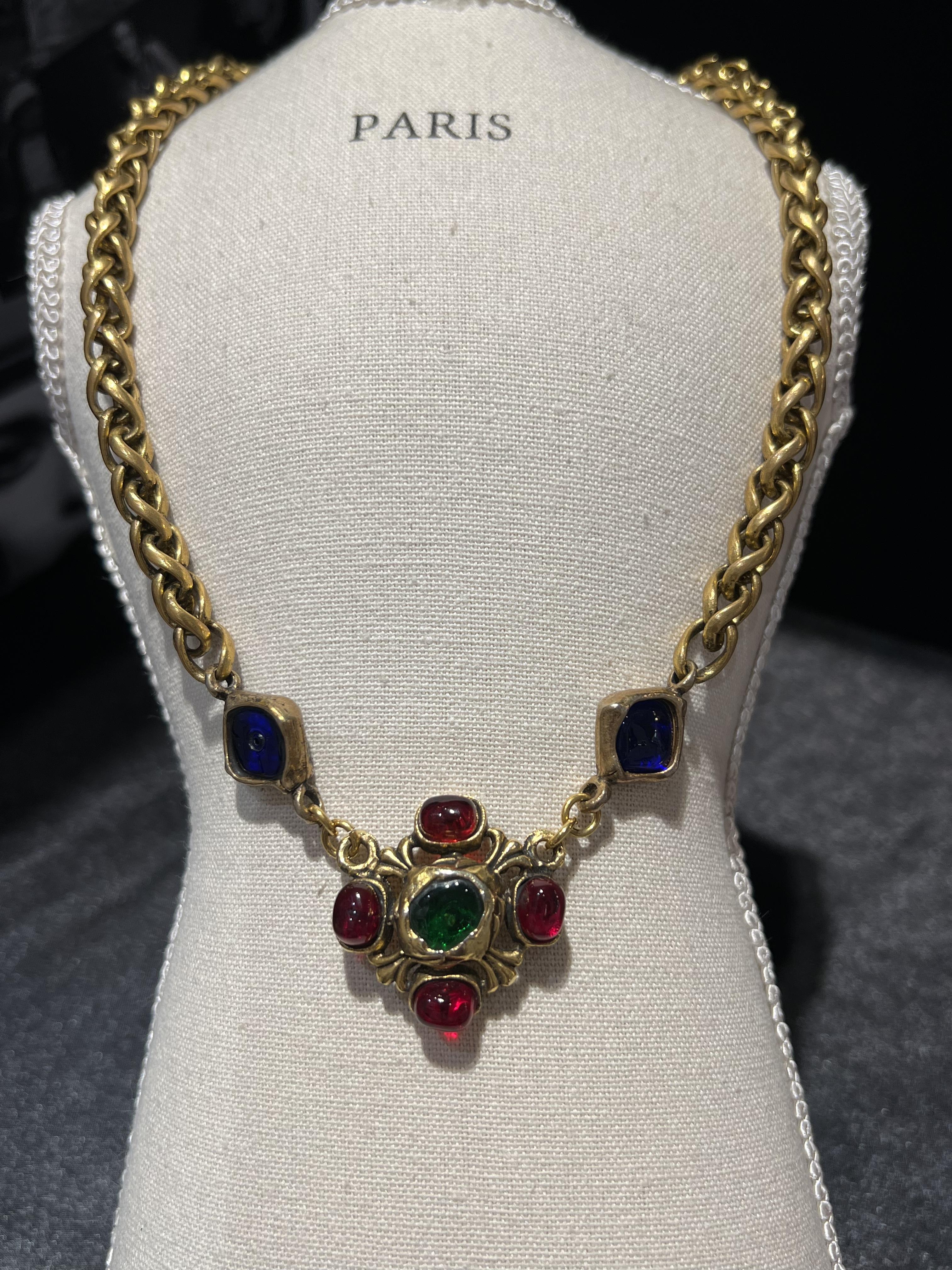 Chanel彩色琉璃項鍊