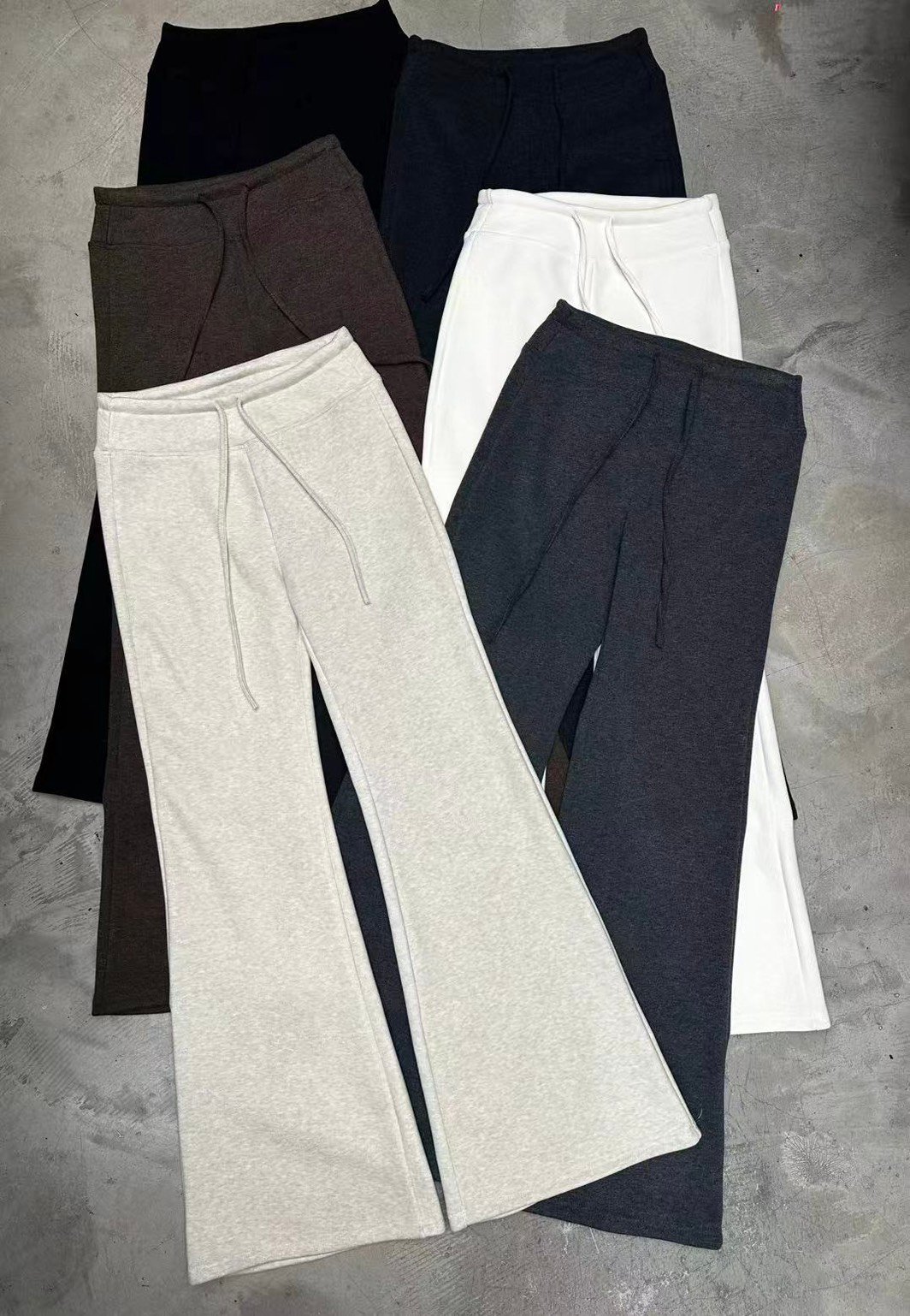 L114 厚磅微喇叭面膜褲