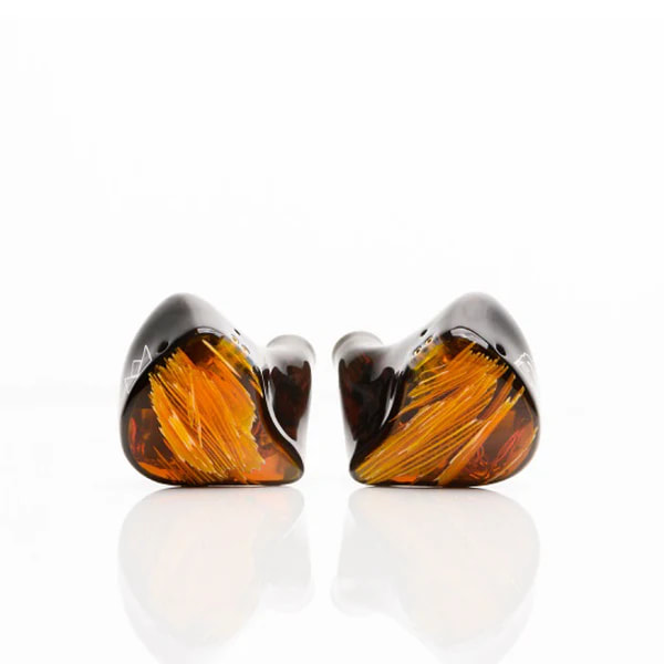 Noble Audio SPARTACUS 6單體二技術混合入耳式耳機