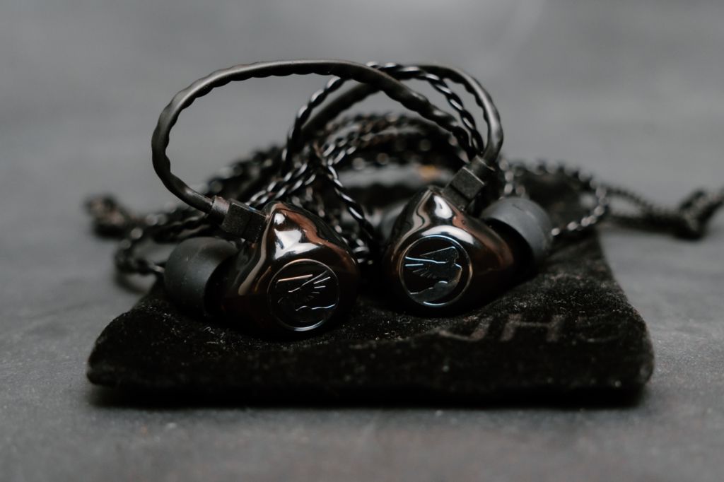 JH Audio JH5 PRO 雙單體分音架構耳機 JH Audio JH5 PRO 雙單體分音架構耳機