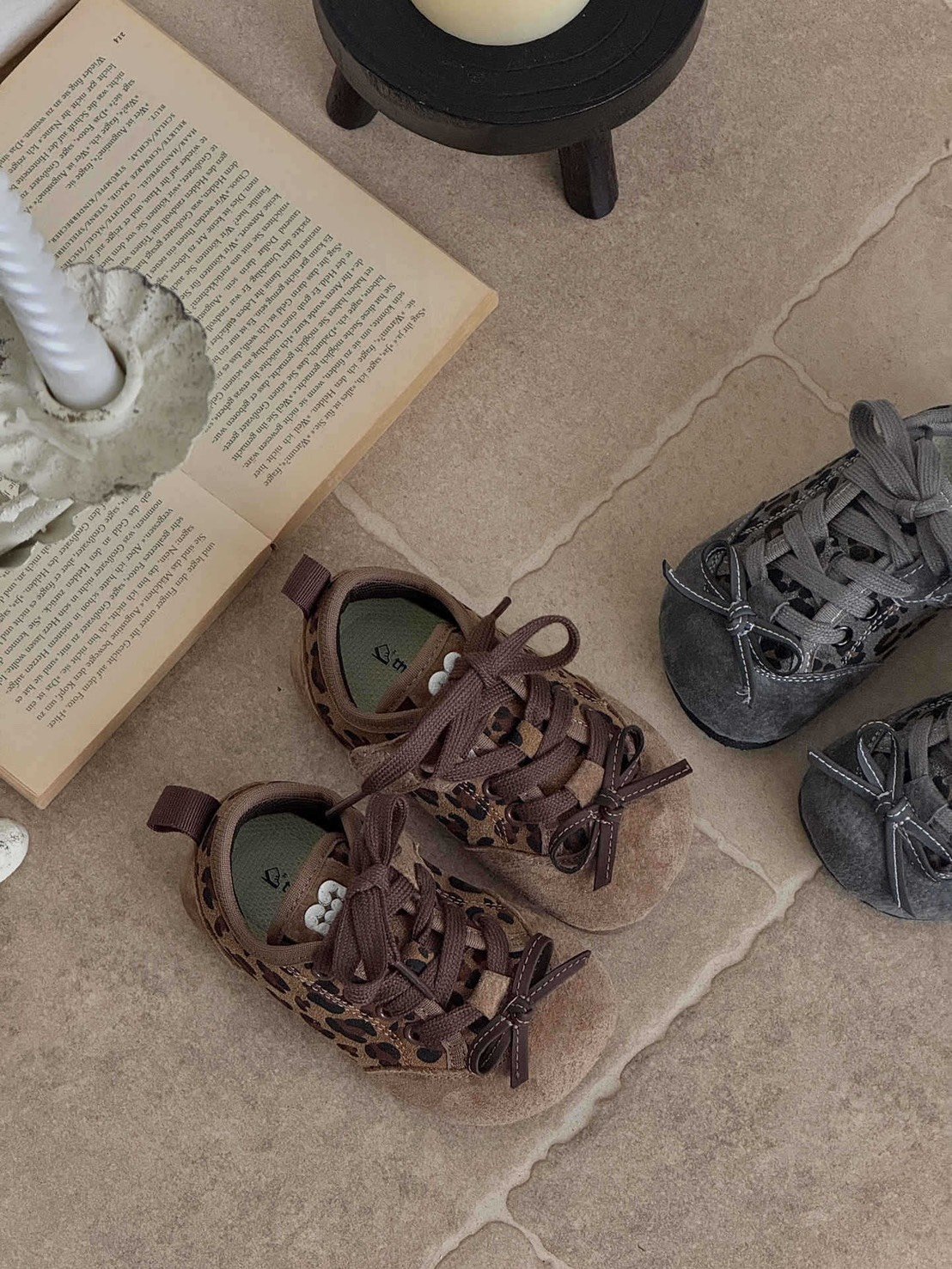 秋季女童豹紋魔鬼氈休閒鞋