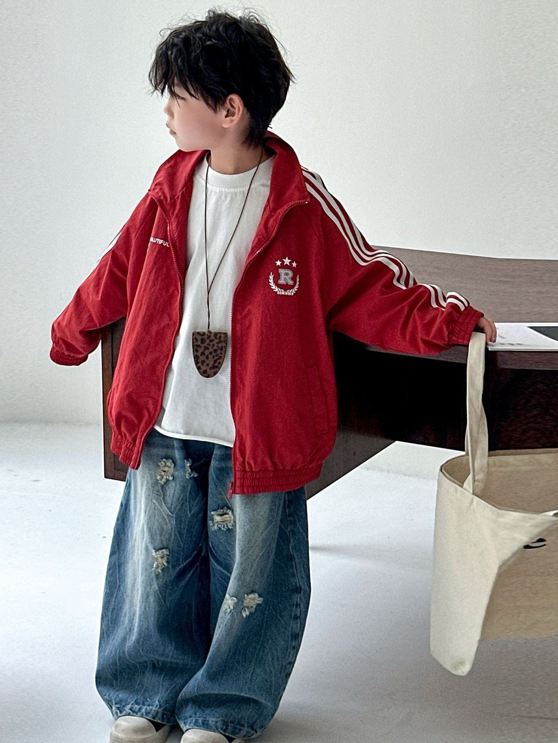 秋季百搭紅色衝鋒外套