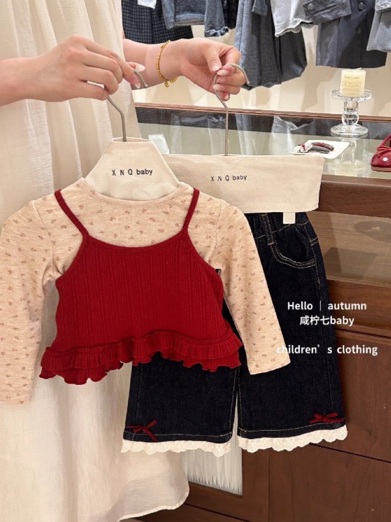 秋冬碎花上衣牛仔褲三件套