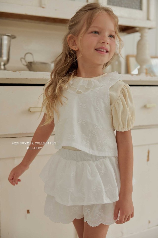 040114蝴蝶結背心