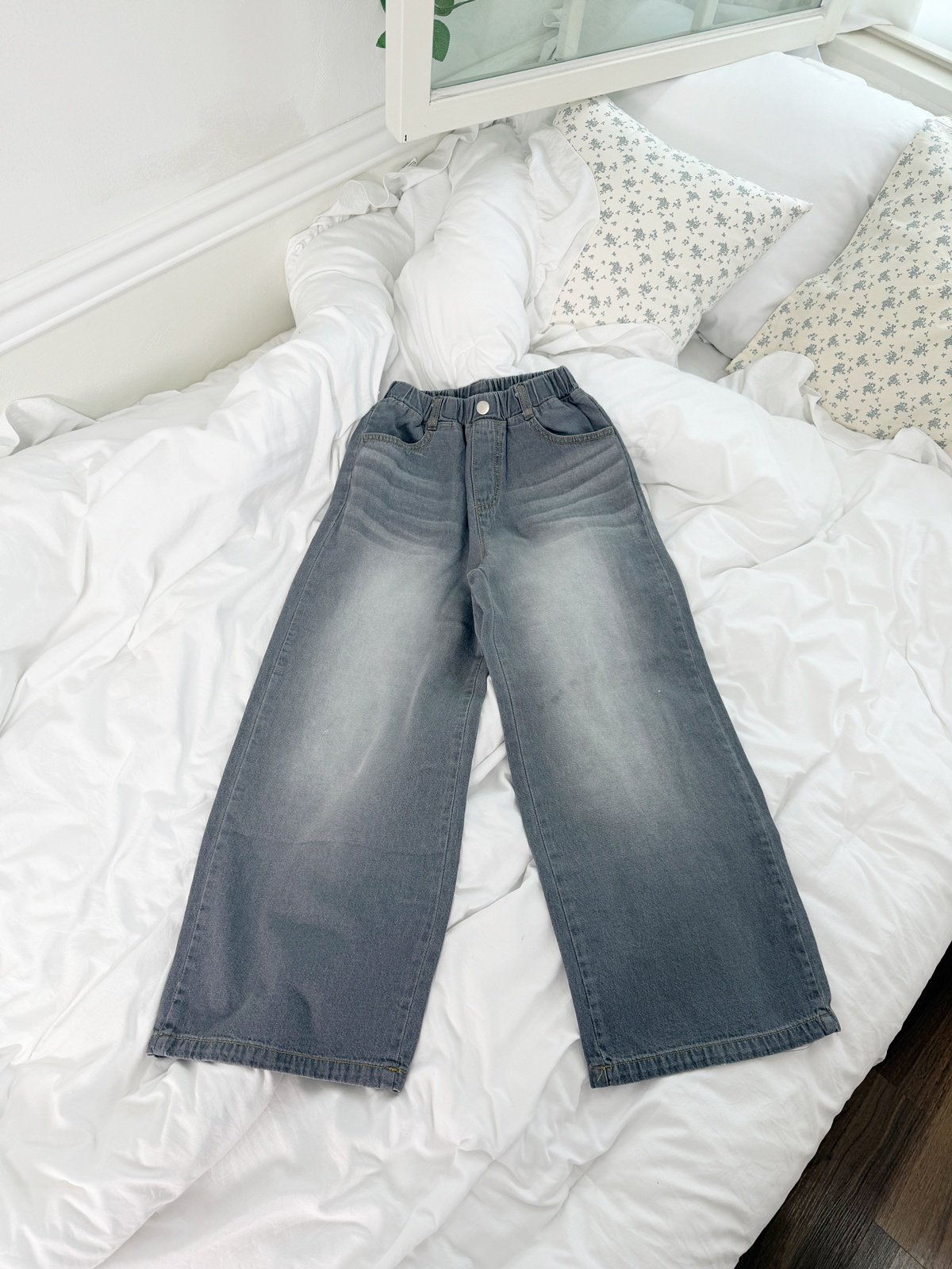 032424刷色牛仔褲(兩色)