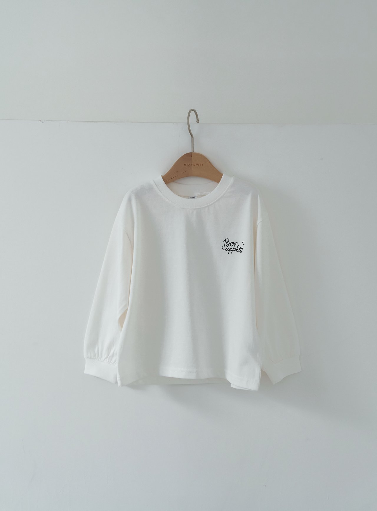 25428英文蝴蝶結上衣