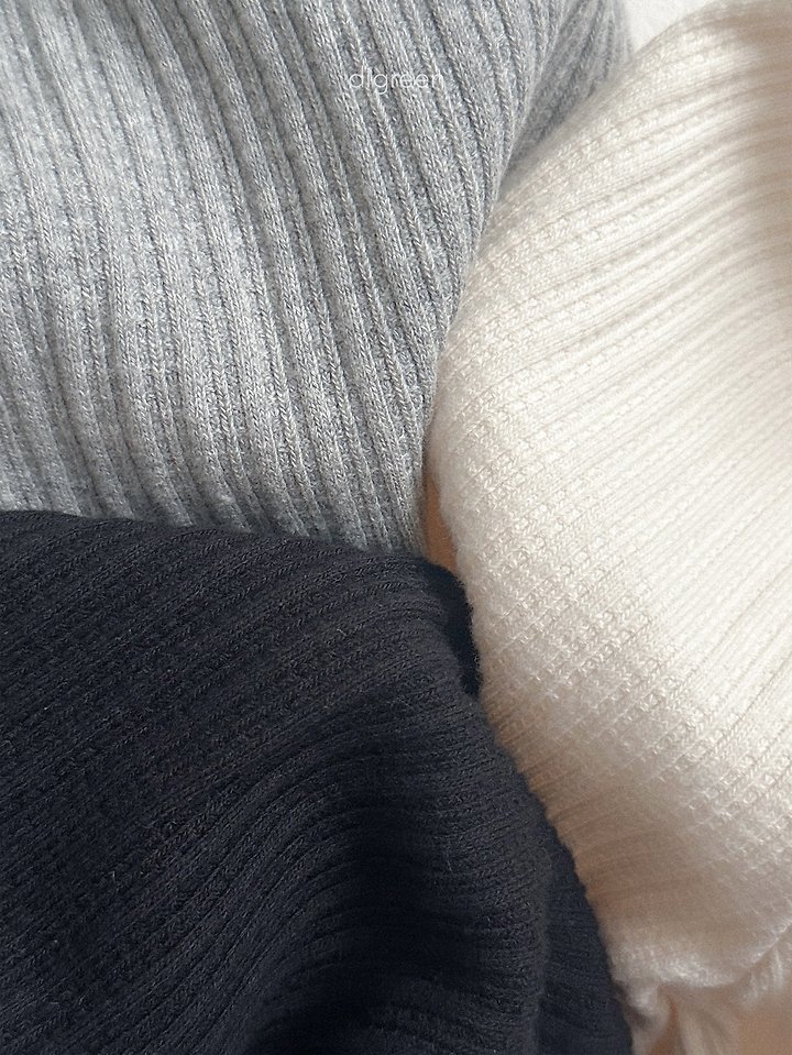 042509直紋內搭褲(三色)