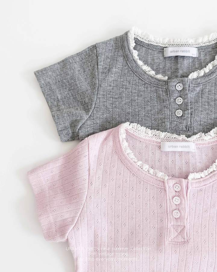 040514花邊上衣(兩色)