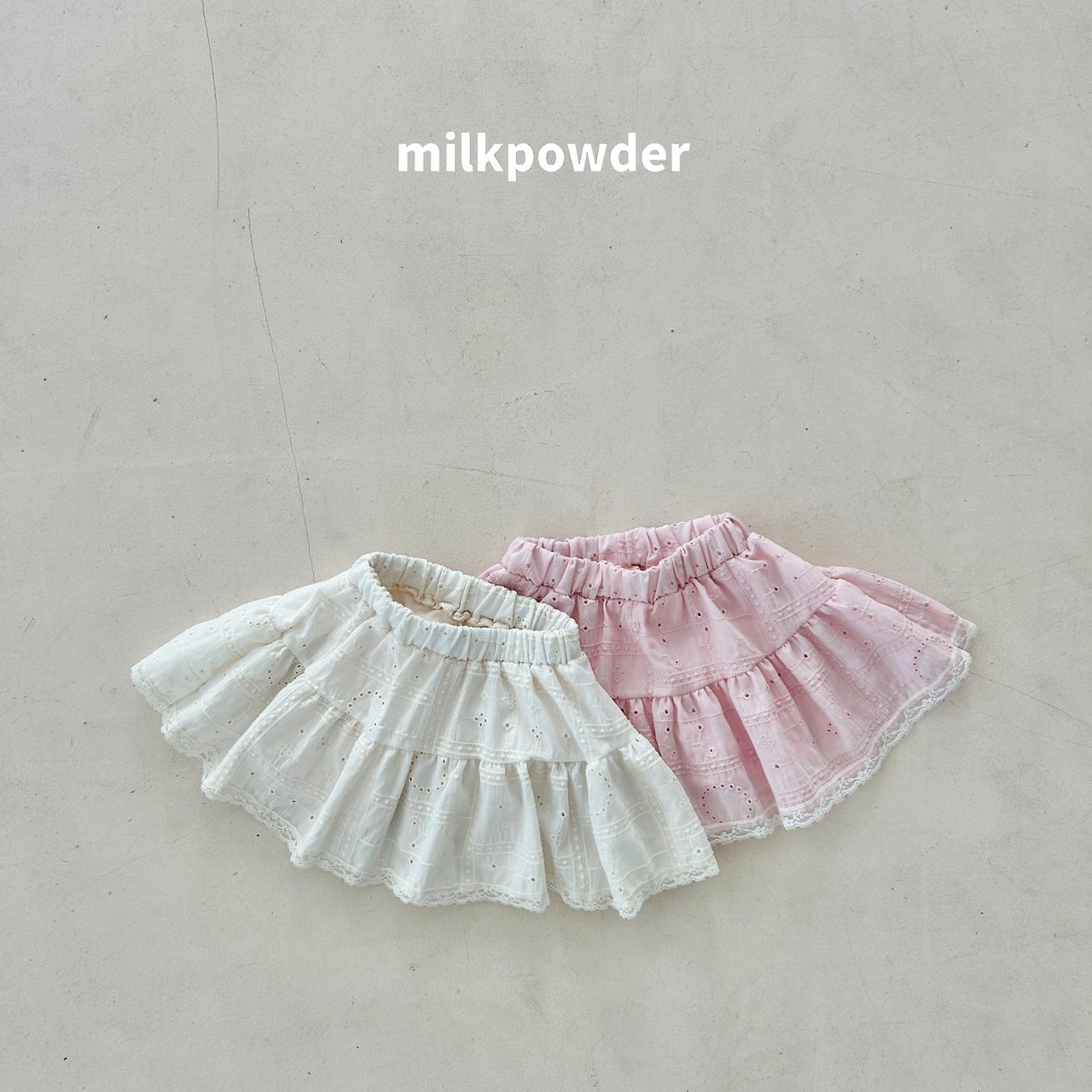 040918雕花褲裙(兩色) 040918雕花褲裙(兩色)