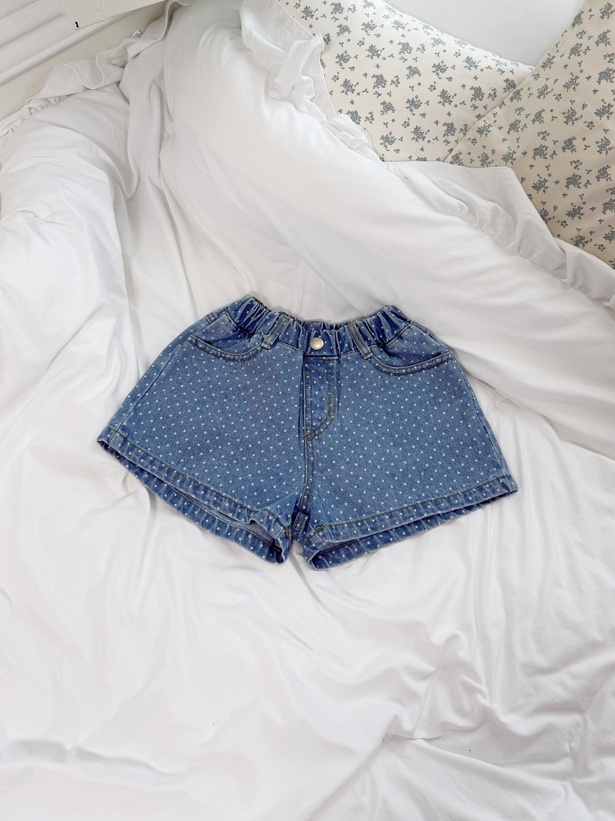 032422點點牛仔短褲