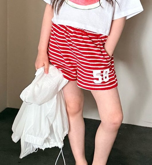 042118數字58紅條短褲