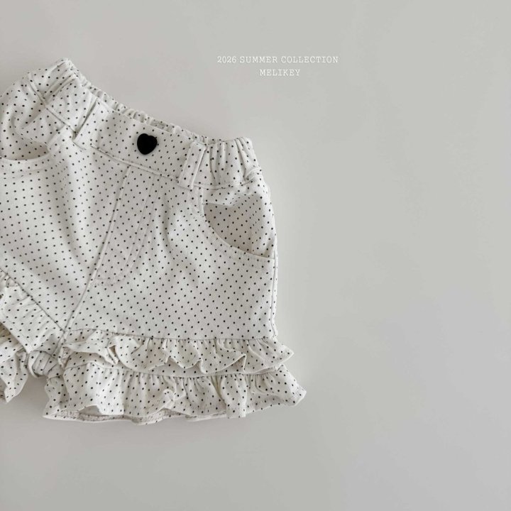 040145點點荷葉短褲