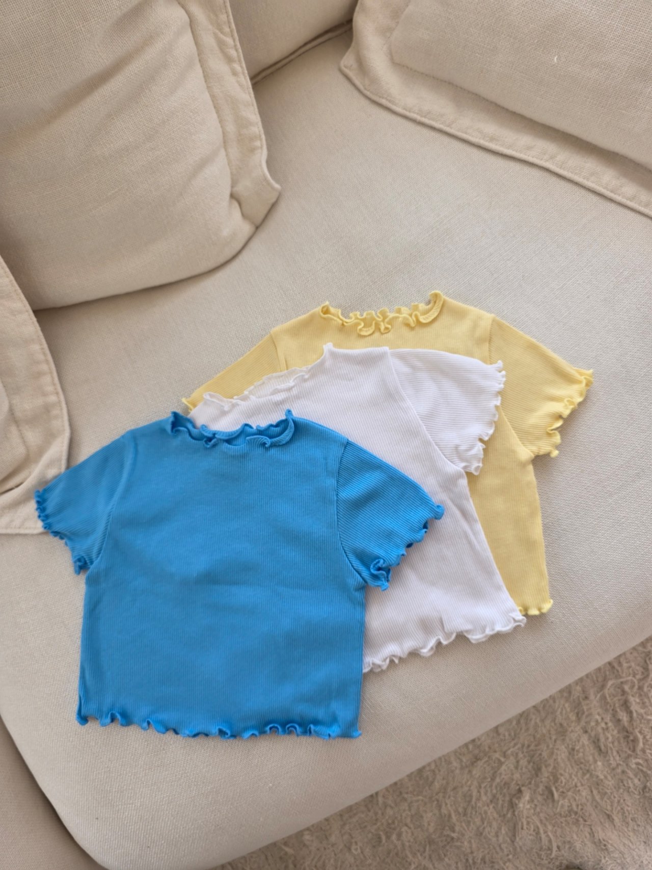 032608捲邊上衣(三色)