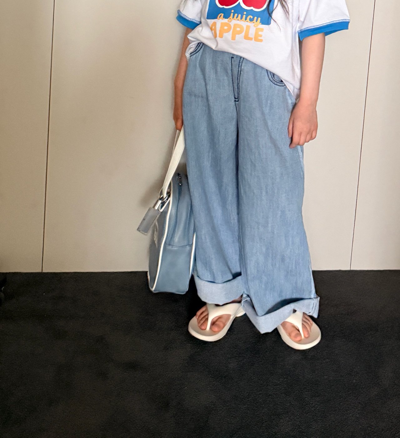 042152淺藍寬鬆牛仔褲