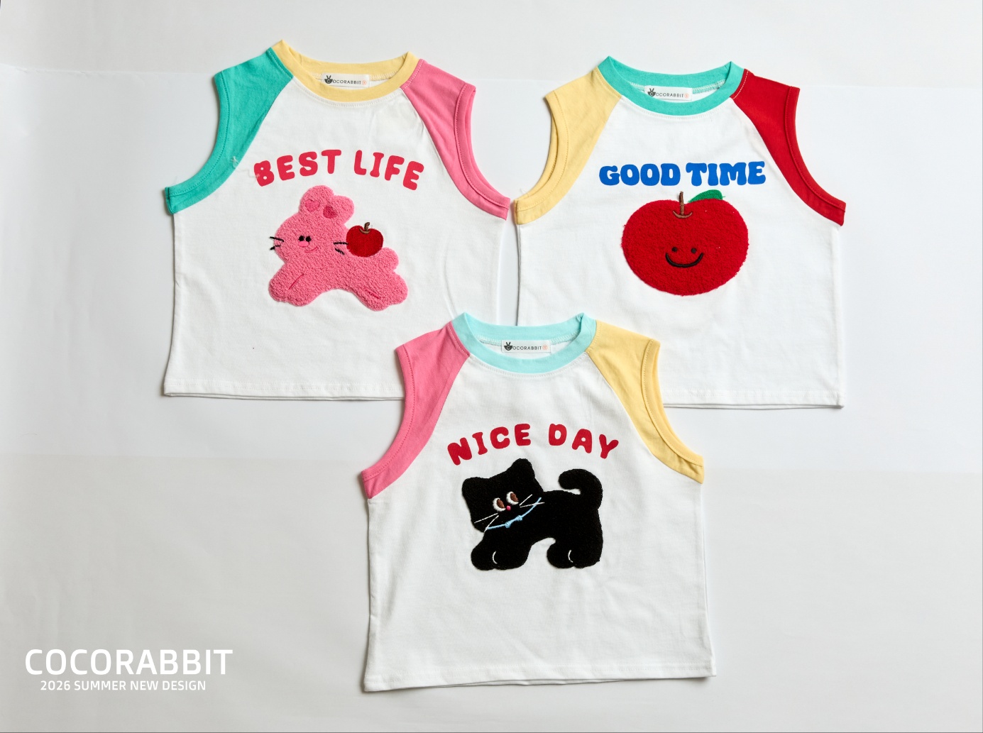 041344貓咪兔子蘋果背心(三色)