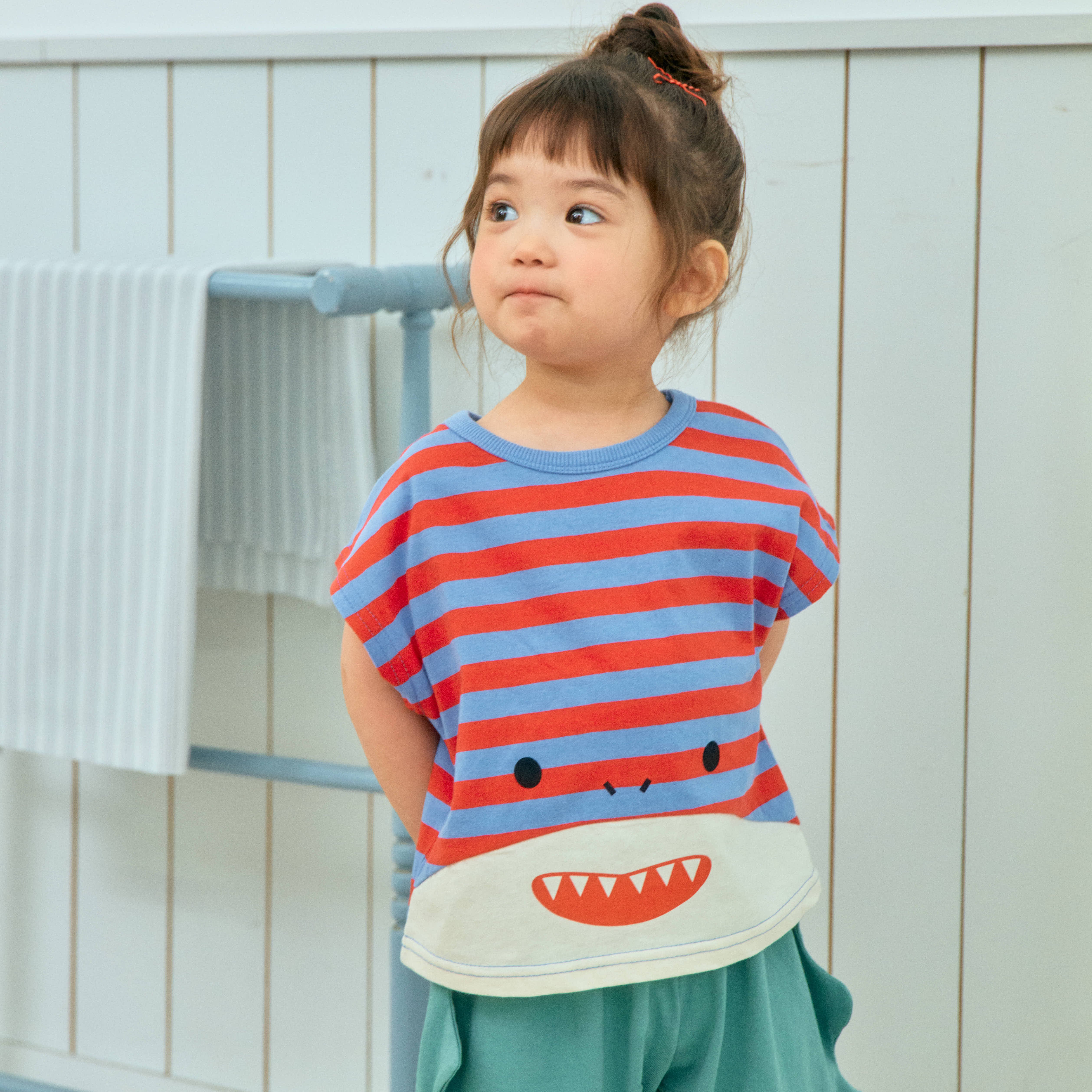 031704條紋鯊魚上衣(兩色)