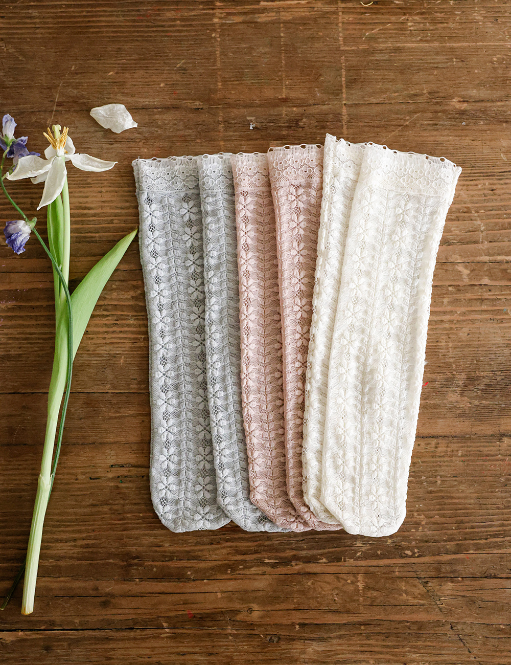 15529小花襪(三色)