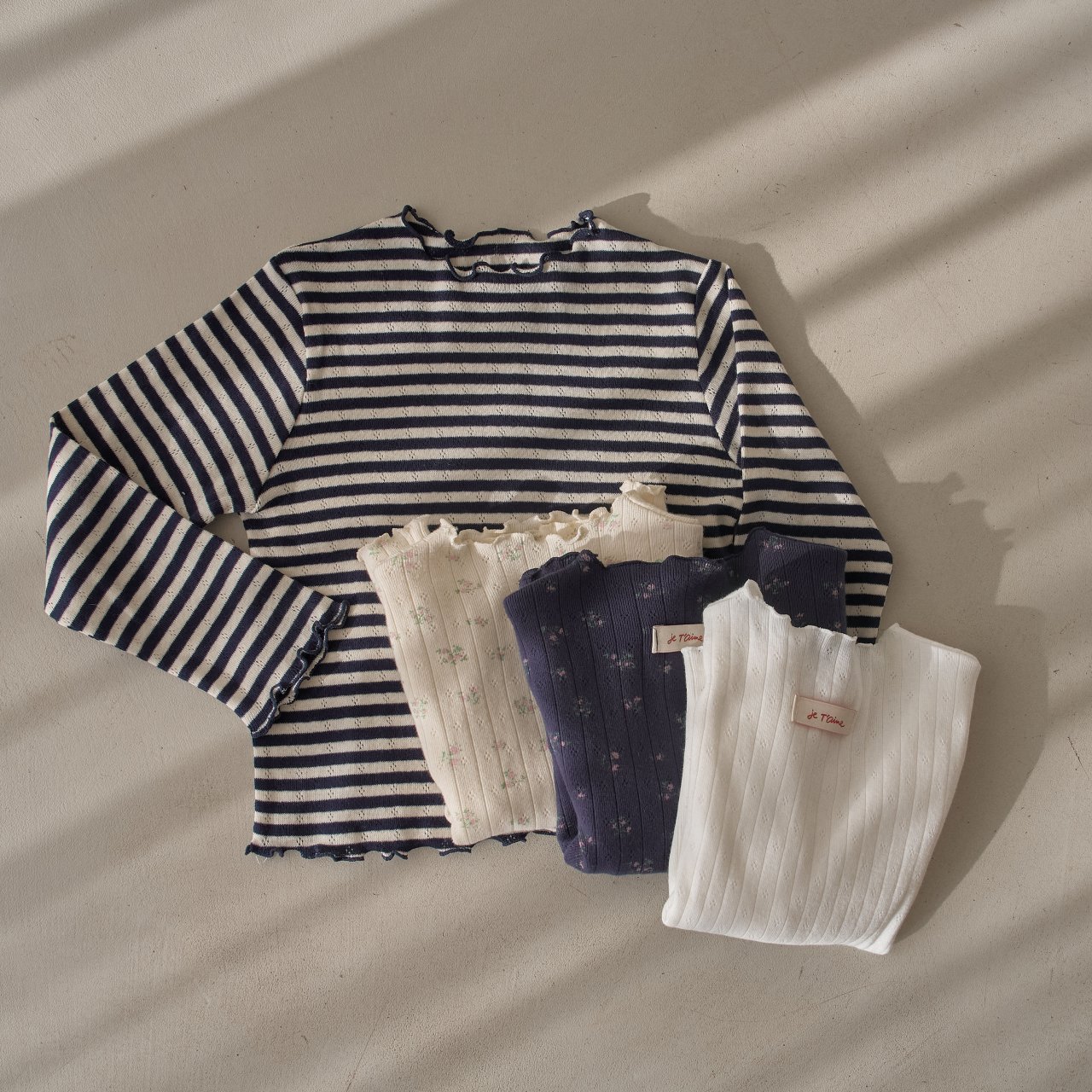 25421捲邊上衣(四色)