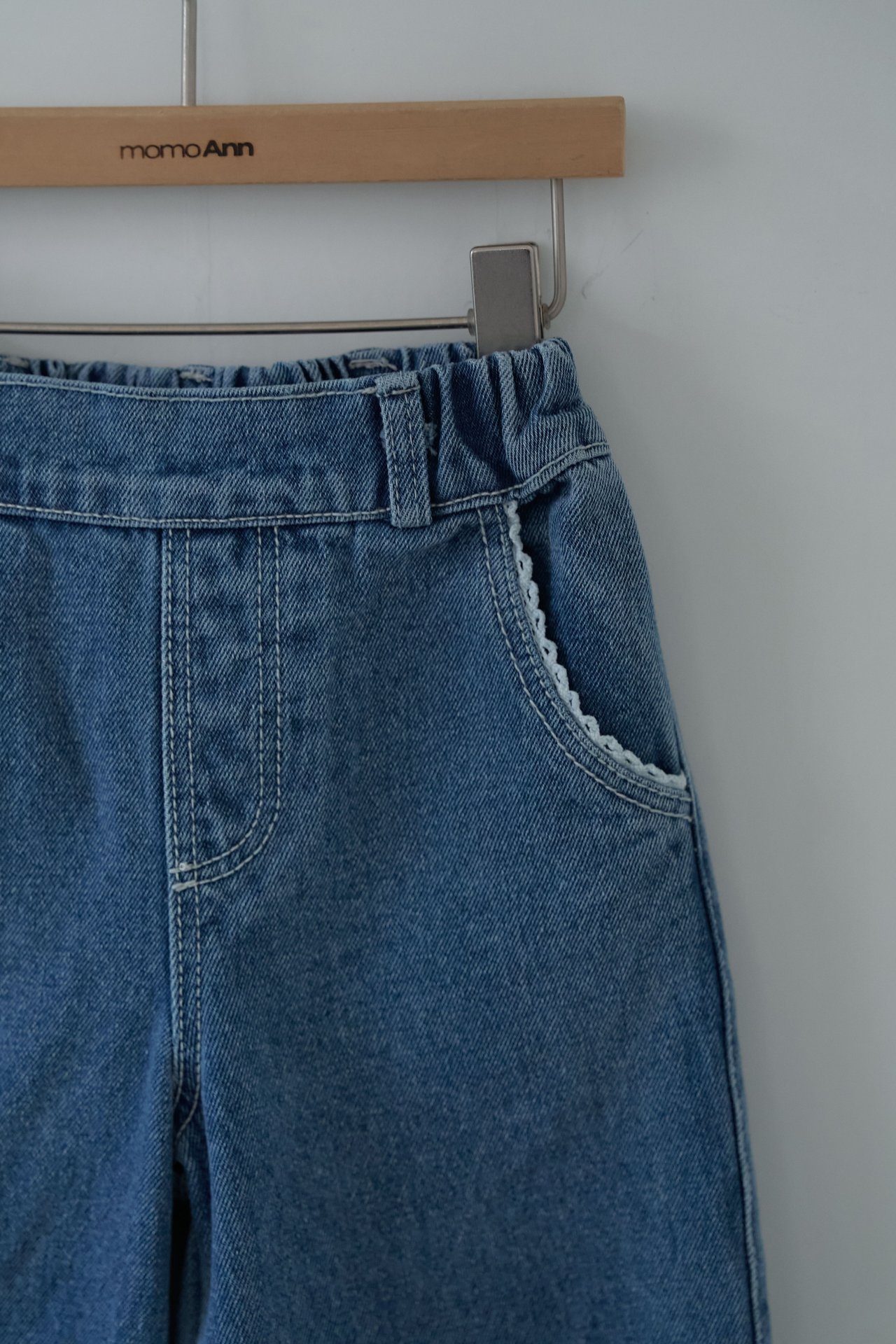 25423花邊口袋牛仔褲