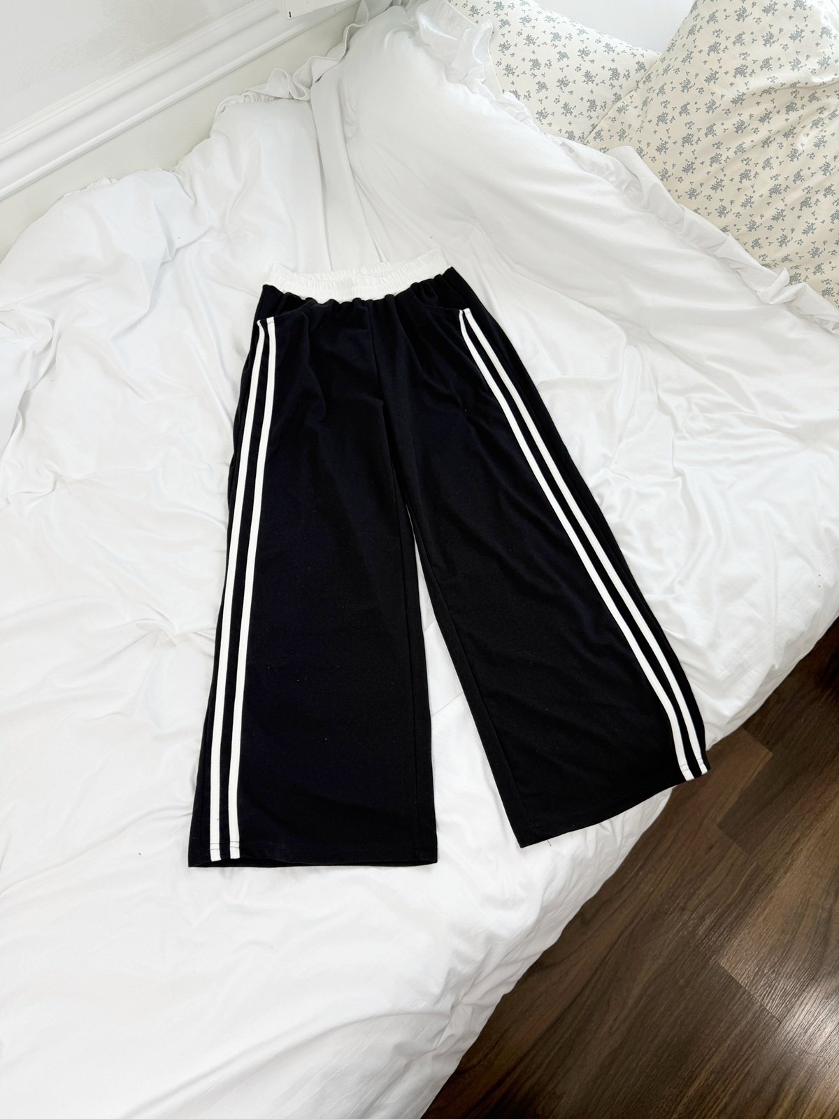 032436側邊線條褲A