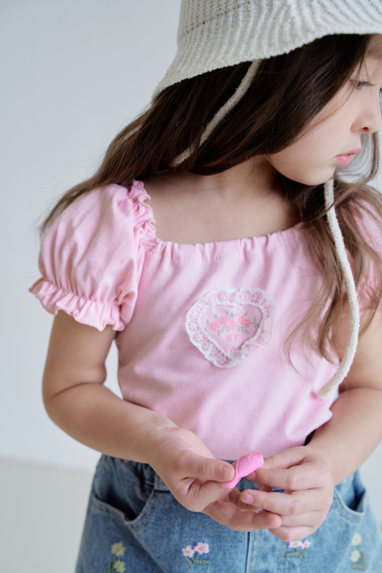 032703蕾絲花樣上衣(兩色)