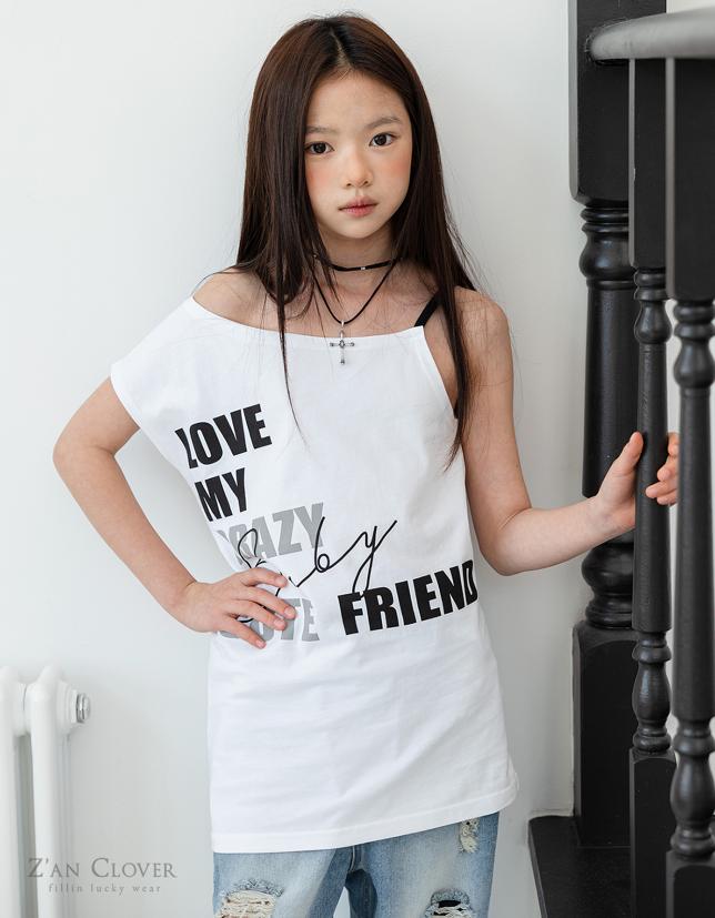 032518造型英文上衣(兩色)