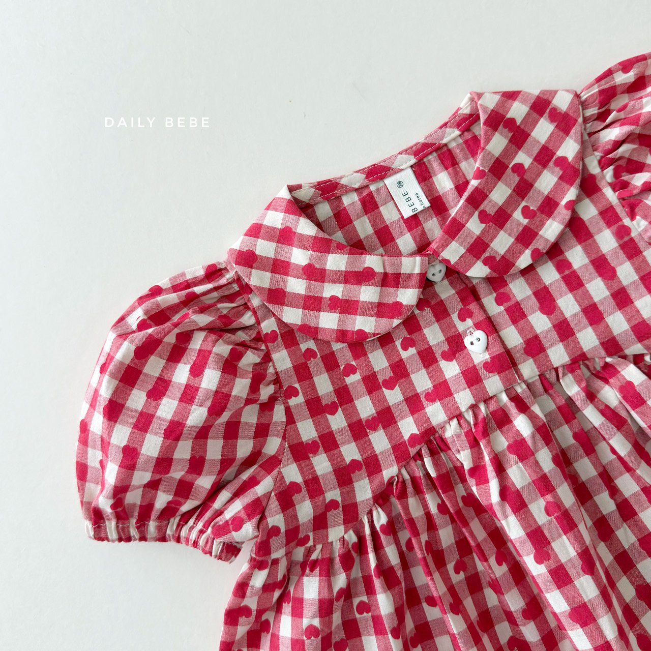 042521翻領紅格子上衣