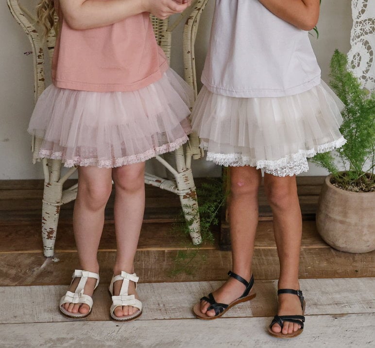 032325蕾絲褲裙(兩色)