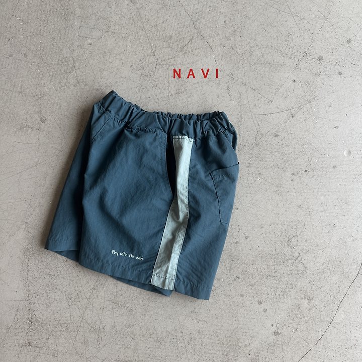 041553線條短褲(兩色)