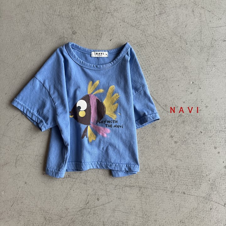 041546彩色魚上衣(兩色)