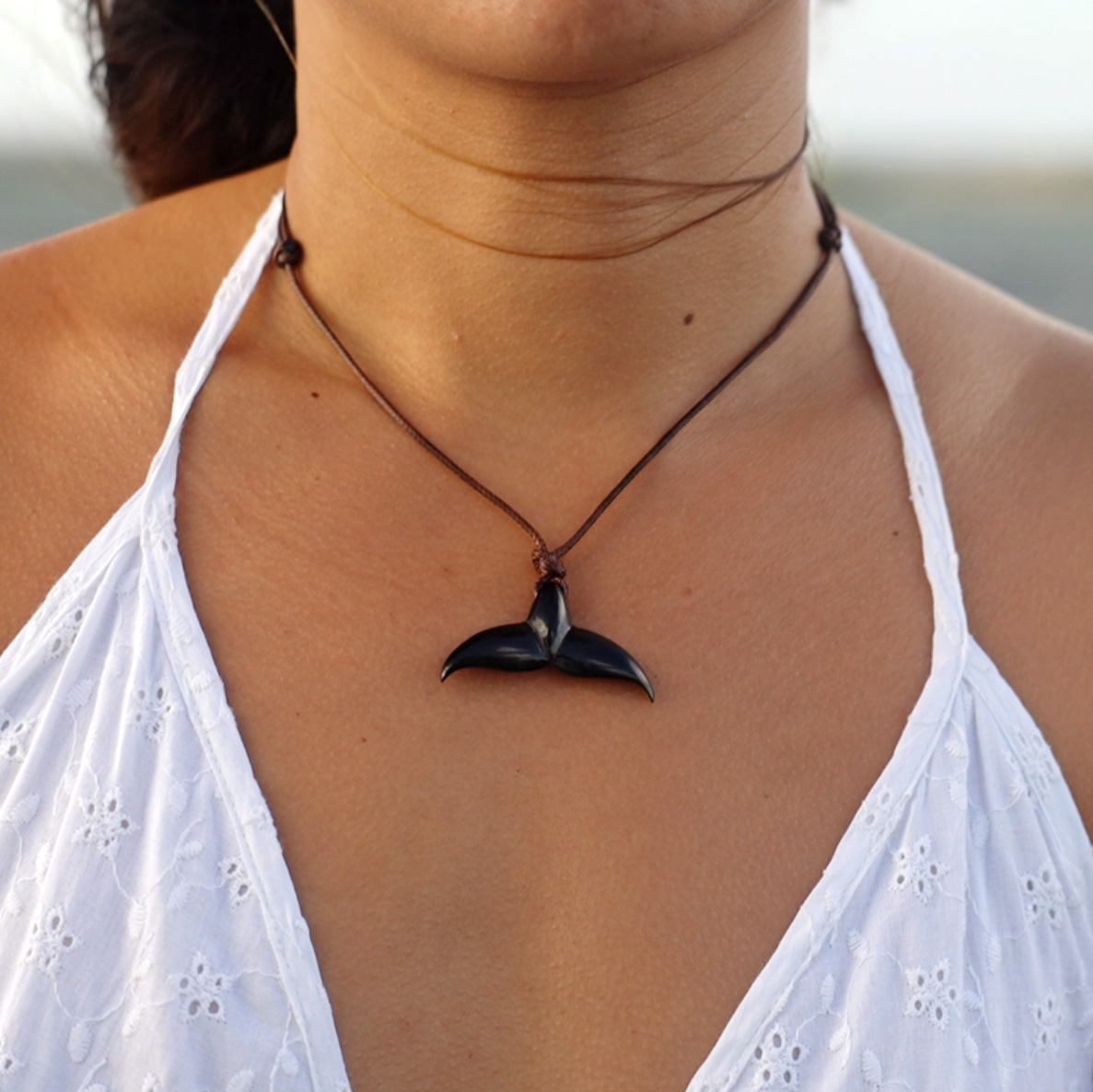 OyaOcean 鯨魚尾項鍊 - 大海守護神(牛角黑)